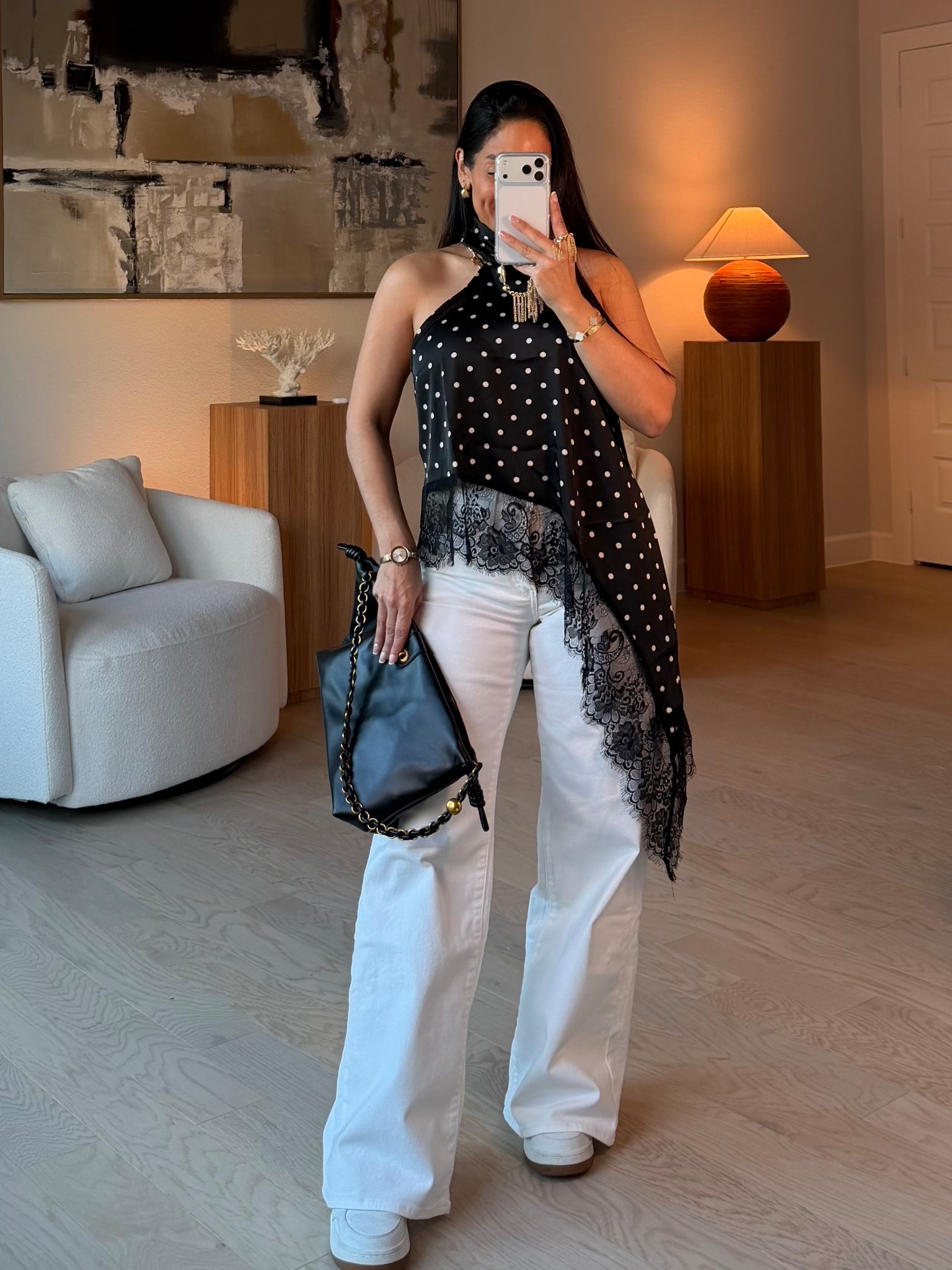 ✨Polka dots but make it black✨

#LTKdayinmylife #LTKootd #LTKgrwm