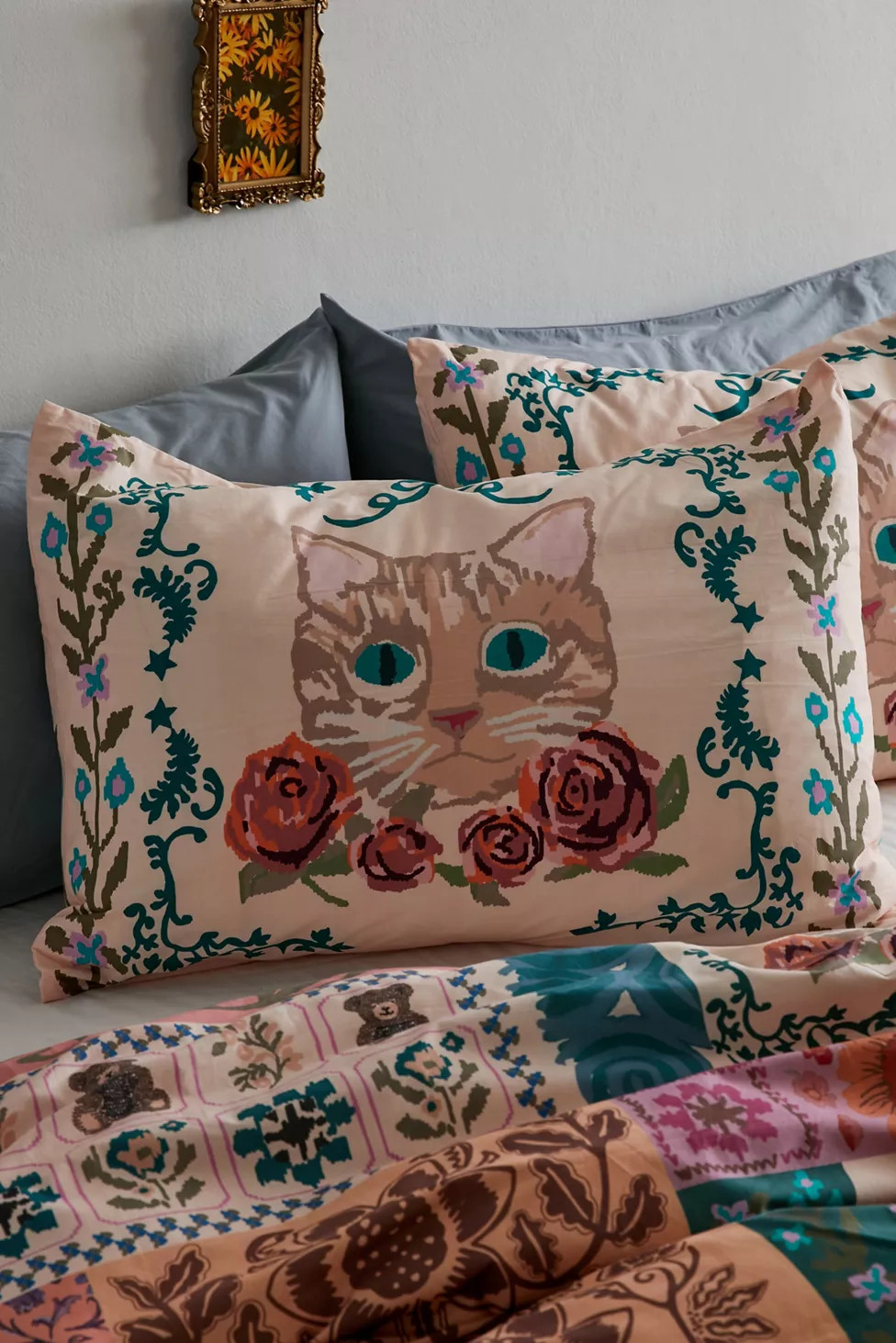 Raya Breezy Cotton Percale Duvet Cover | Urban Outfitters (US and RoW)