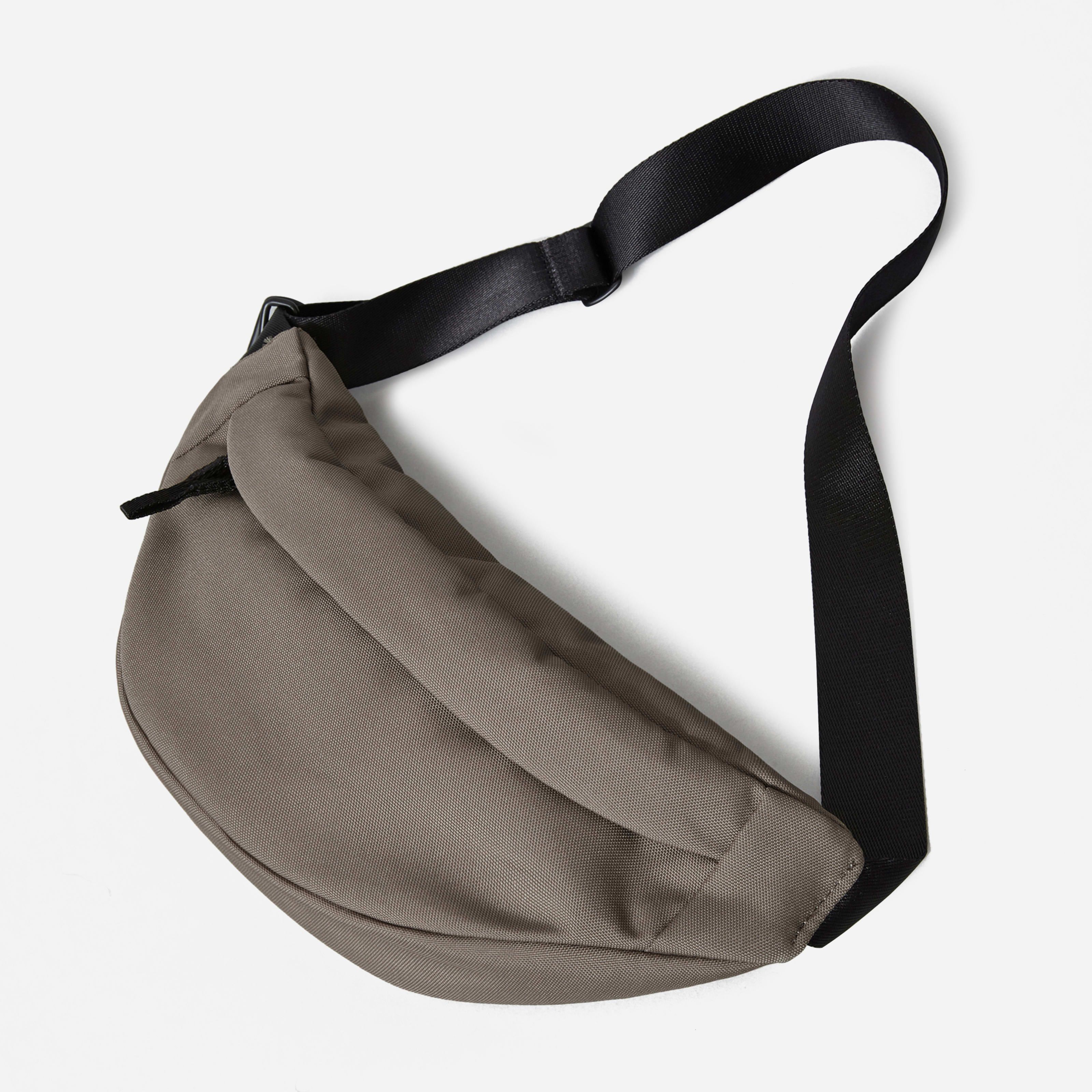 ReNew Transit Bag by Everlane in Warm Charcoal | Everlane