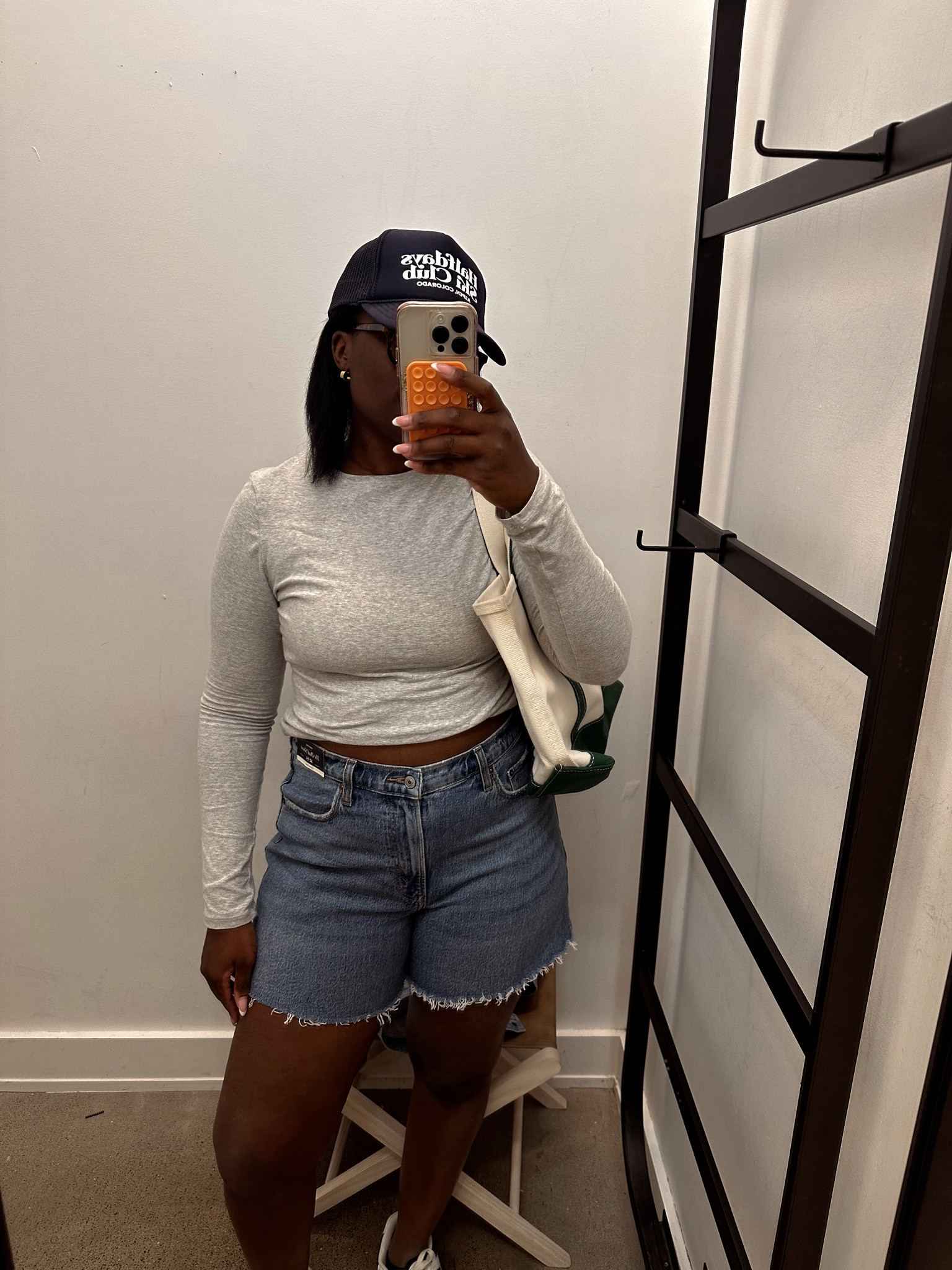 cute shorts that cover the cheeks! 
‘Curve Love High Rise Dad Short’ 



Abercrombie shorts high waisted dad shorts dark denim denim jeans curvy curve line 

#LTKcurves #LTKsalealert #LTKfit