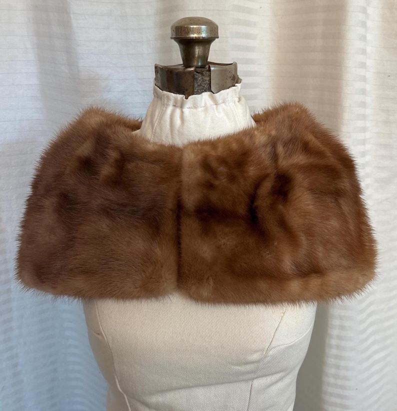 Vintage Mink Fur Collar: Light Brown Shoulder Wrap, Satin Lined - Etsy | Etsy (US)