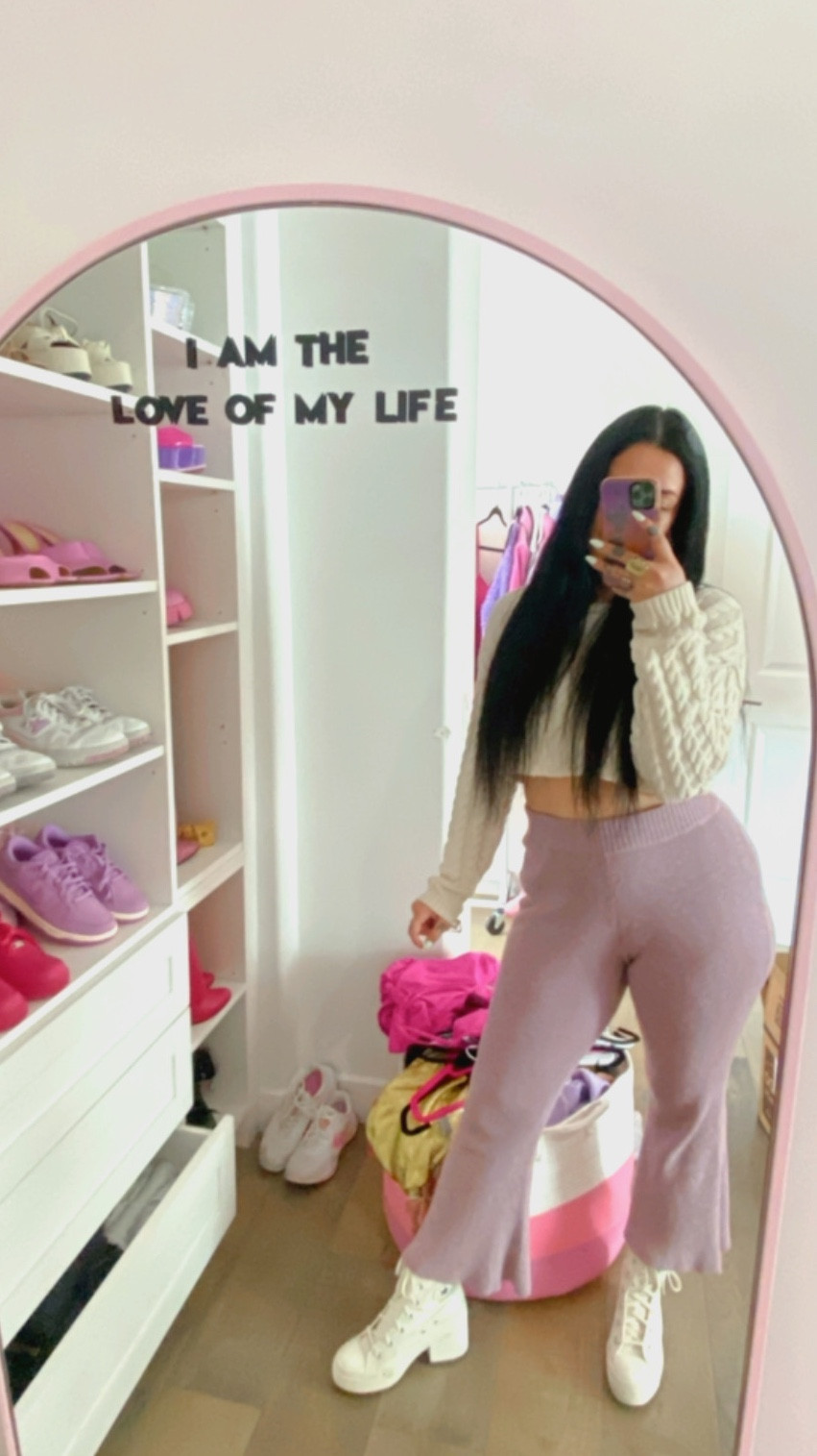 Another work fit for this weeks closet consultation/organization/auditing/styling client! Had to be cozy for a long work day 🤍

#LTKworkwear #LTKstyletip #LTKSpringSale