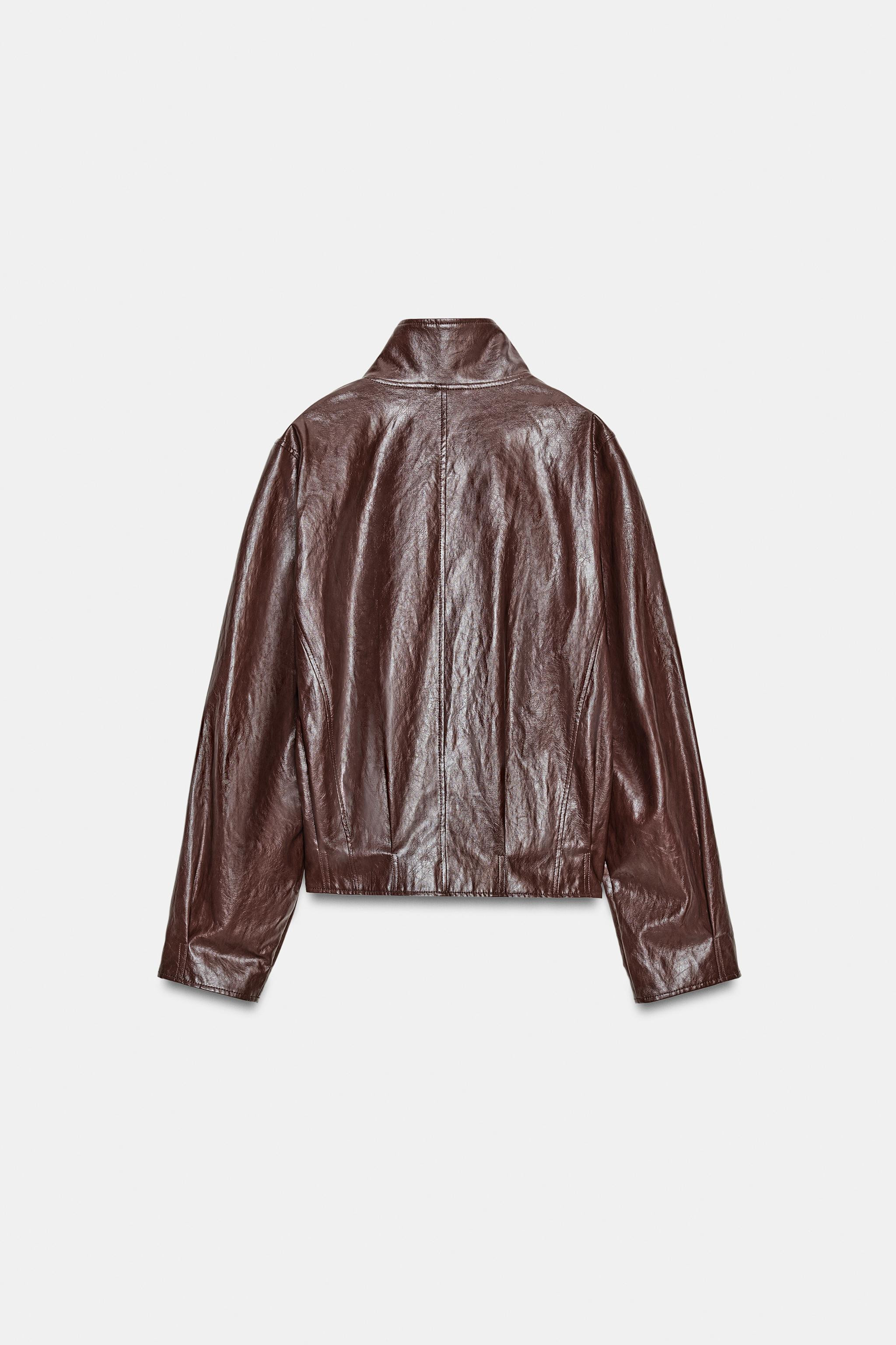 VESTE MATIÈRE SYNTHÉTIQUE À TAILLE ÉLASTIQUE | Zara US