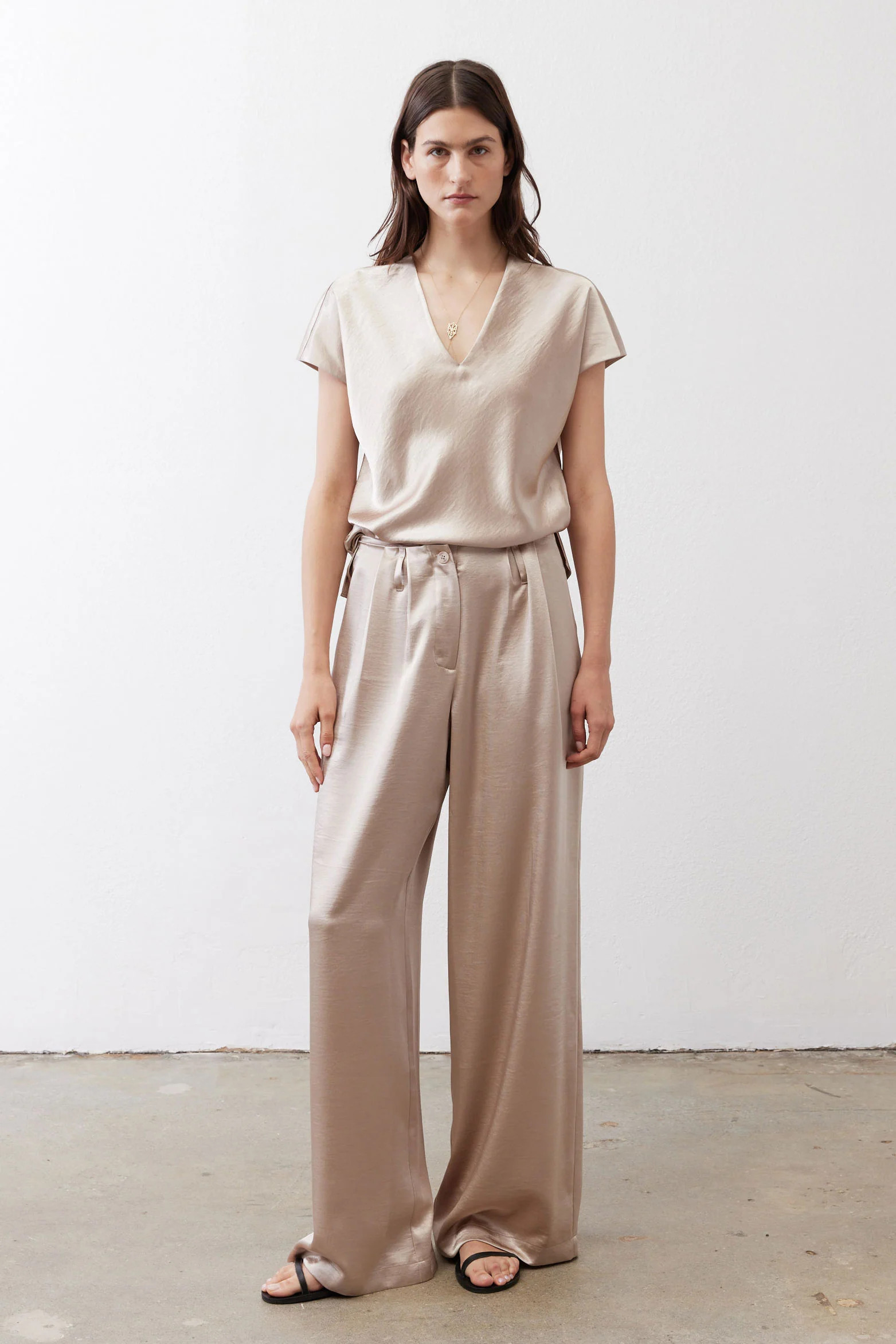 Up The Ante V-Neck Top | Ruti