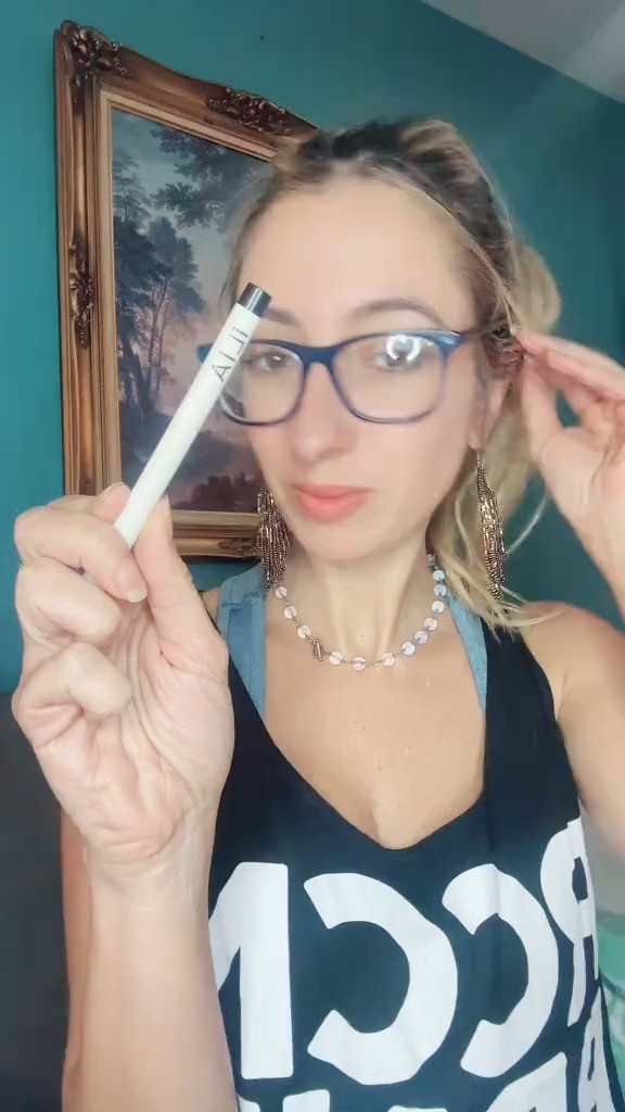 Perfect lines, every time with ILIA Beauty Eyeliner. Get yours now on LTK! 

 #LTKgrwm #LTKselfcare #LTKBaby