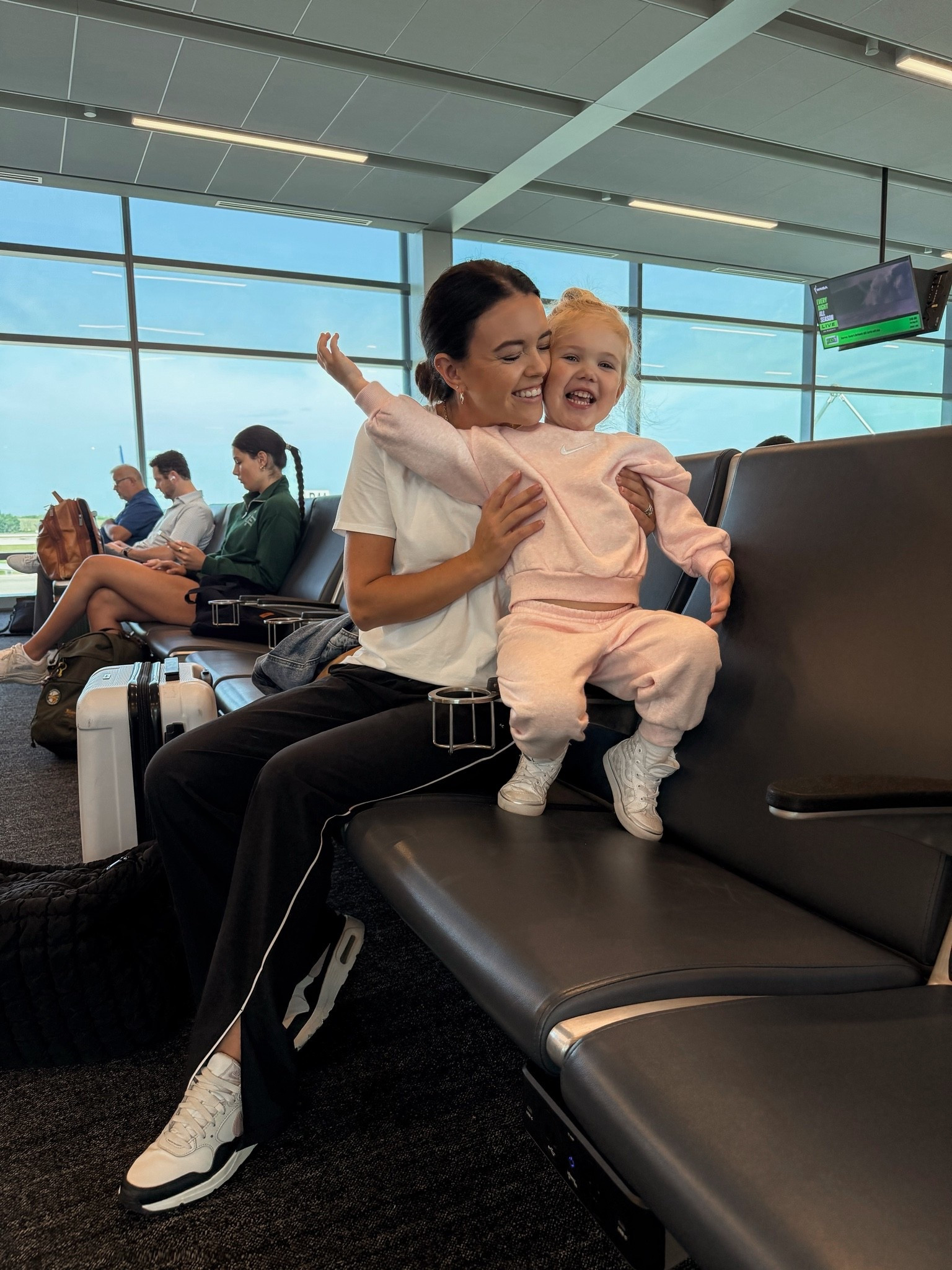 Airport outfit 
Travel day outfit
Lululemon pants 
Lululemon white tee
Toddler lounge set

#LTKootd #LTKmomlife #LTKTravel