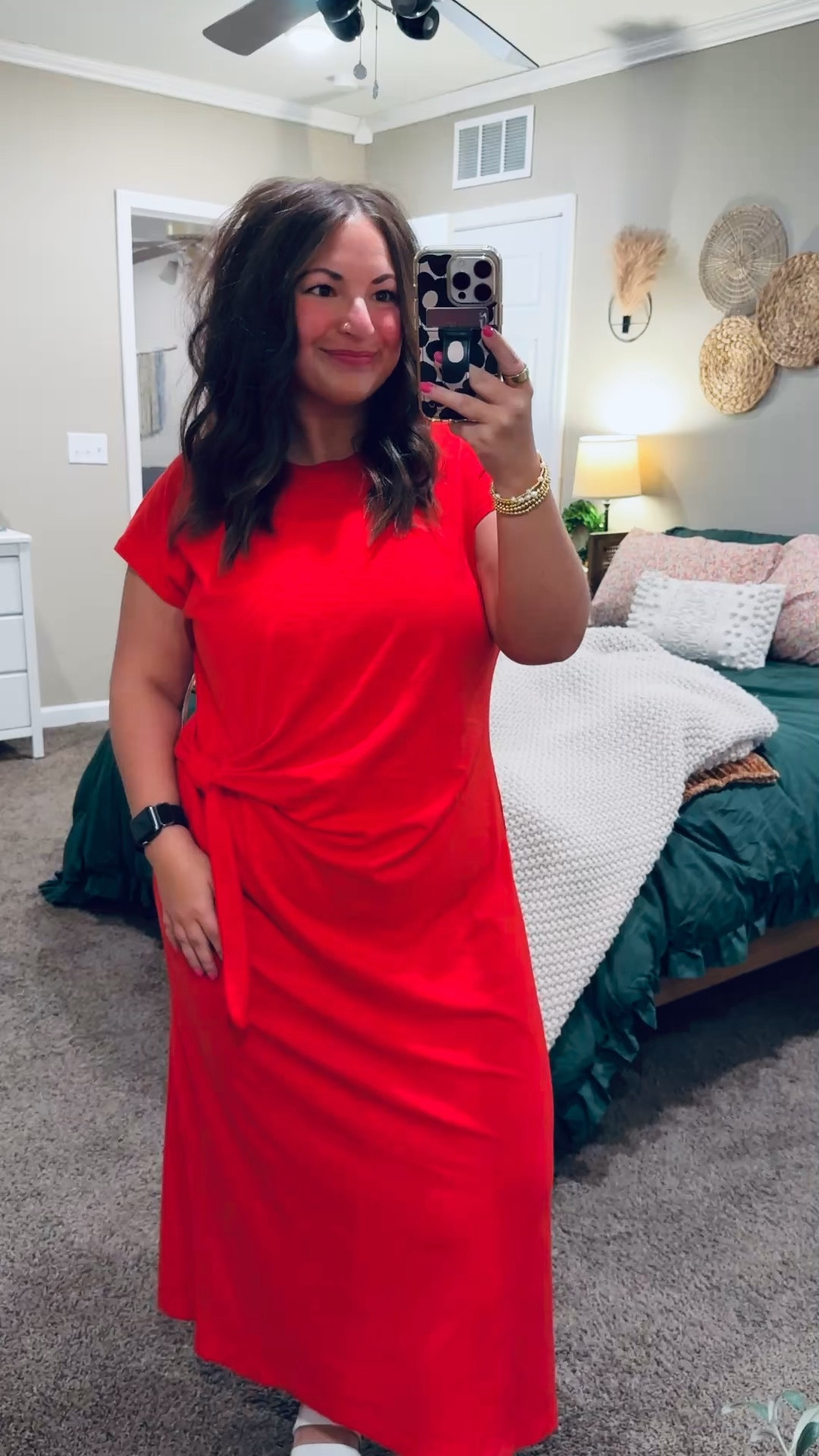 Flattering, affordable, and from Walmart 🙌 This casual dress is one of those throw-on-and-go pieces that makes you feel instantly put together without even trying. Such a good find!

sandals: fit true to size // wearing a 5
dress: fits kind of loose // wearing my normal size large, could’ve sized down to a medium for a more fitted look 

 

#LTKootd #LTKMidsize #LTKWorkwear