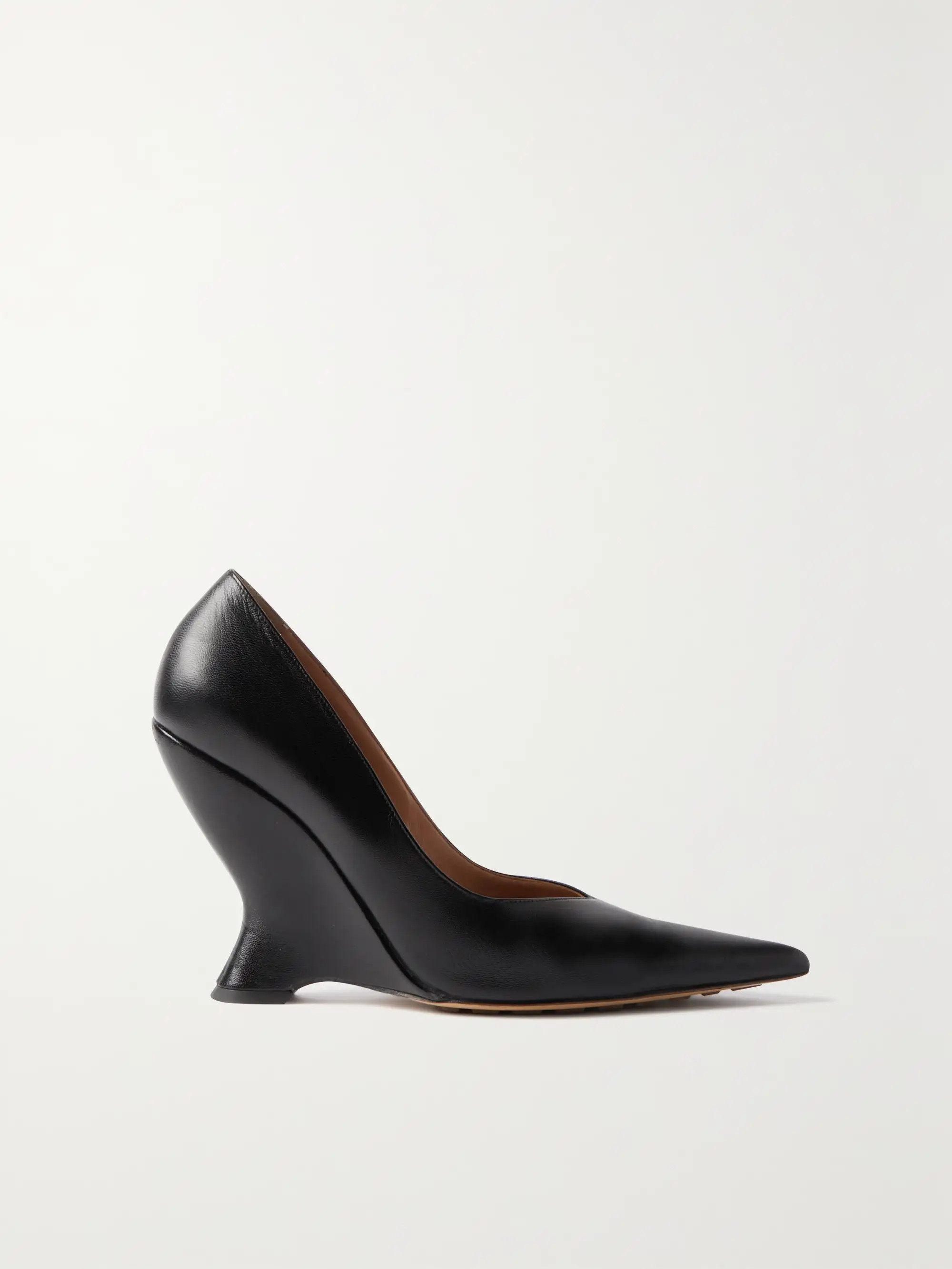 Gloss leather wedge pumps | NET-A-PORTER APAC
