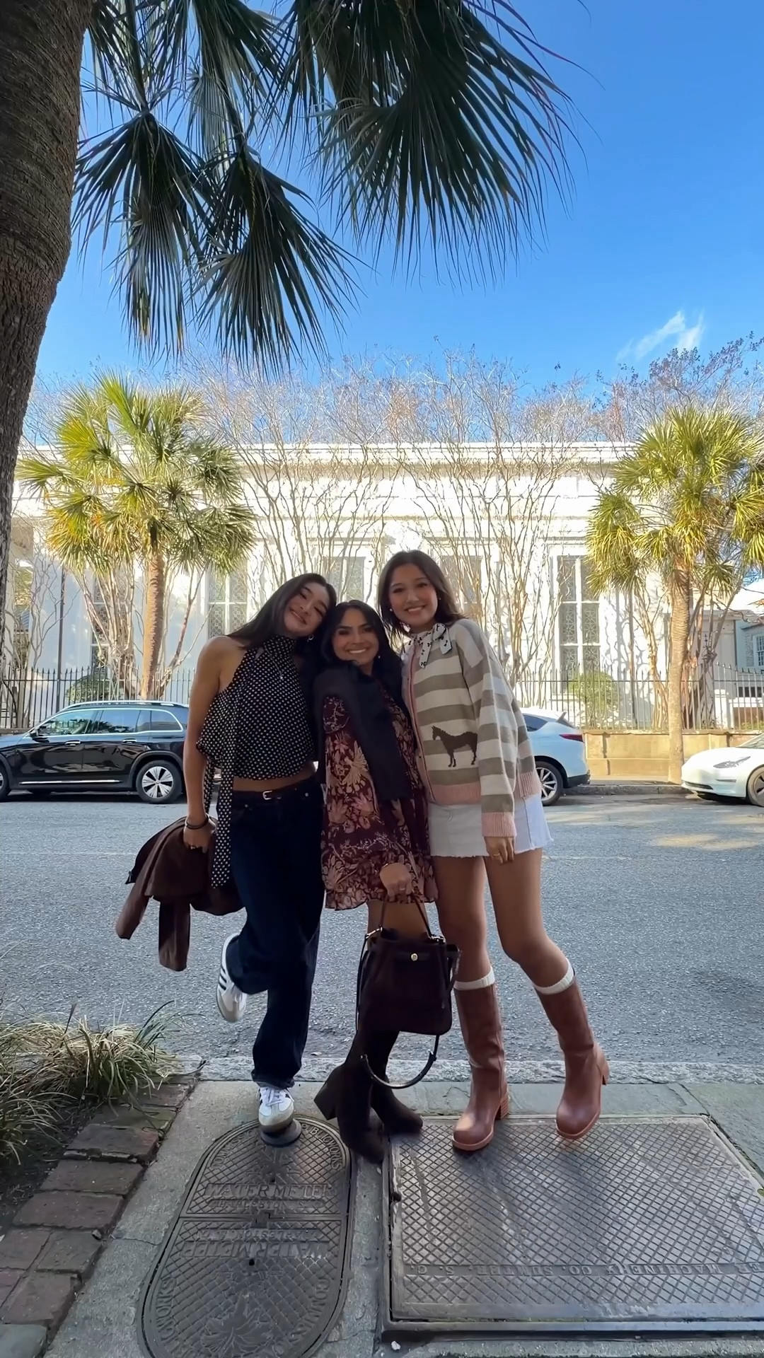 Save this post for my Charleston recommendations! Also if you live here too - comment your favorite spots! 

Coffee Shops:
@sorelle_chs 
@harkencafe 
@lodicoffee 
@goldstarcoffeeshop (live like a local - where we went in the video)!

Lunch
@167_raw 
@eatatberkeleys 
@posthouseinn 

Dinner
@marbledandfinchs 
@darling_oyster_bar 
@melfischarleston 
@littlejackstavern 
@shikicharleston 

Drinks:
@camelliaschs 
@thecharlestonplace Thoroughbred Club 
@huskrestaurant 
@lacavecharleston 

#LTKTravel #LTKstorytime #LTKdayinmylife