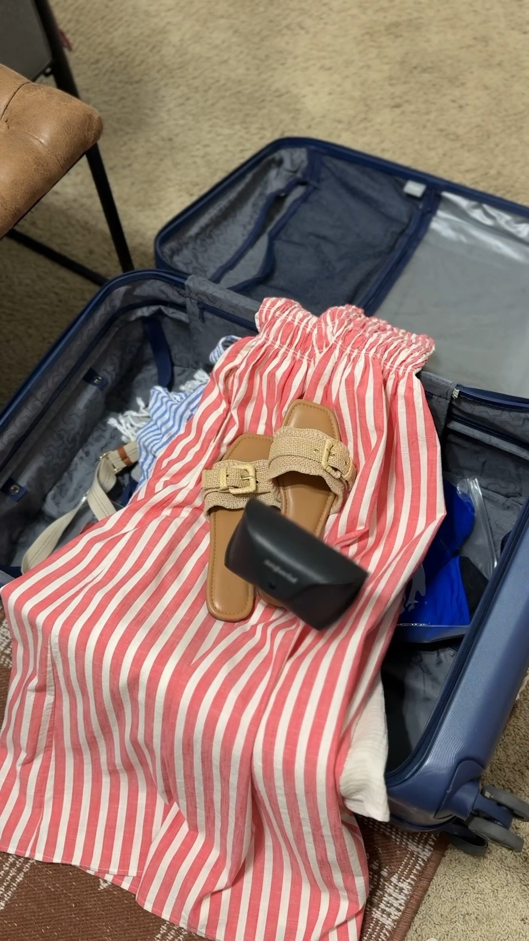 Packing for a work trip to California

Organized packing
Packing cubes
Travel organization 

#LTKSummerEdit #LTKTravel #LTKHome