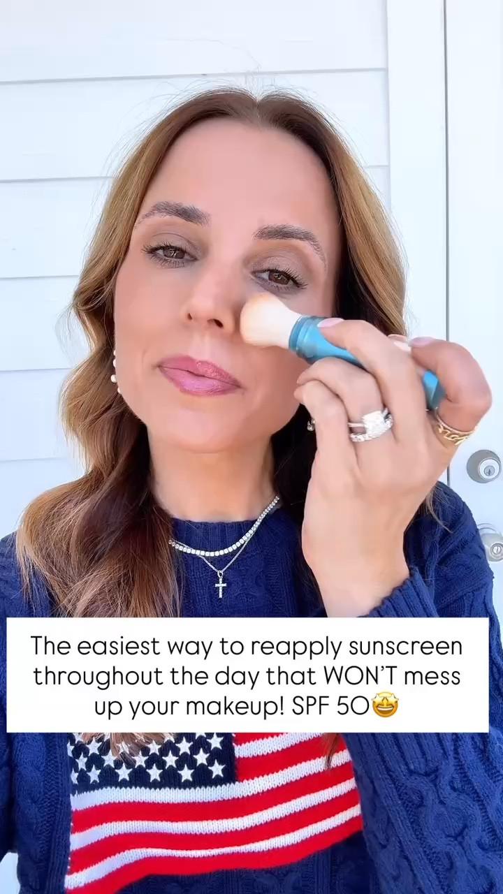 I’m almost 39-years-old and trying to age gracefully! Here’s what I’m doing. I love this SPF 50 powder (color medium) to touch up my SPF throughout the day. This will not ruin your make up. I love it!!


#LTKgrwm #LTKselfcare #LTKBeauty