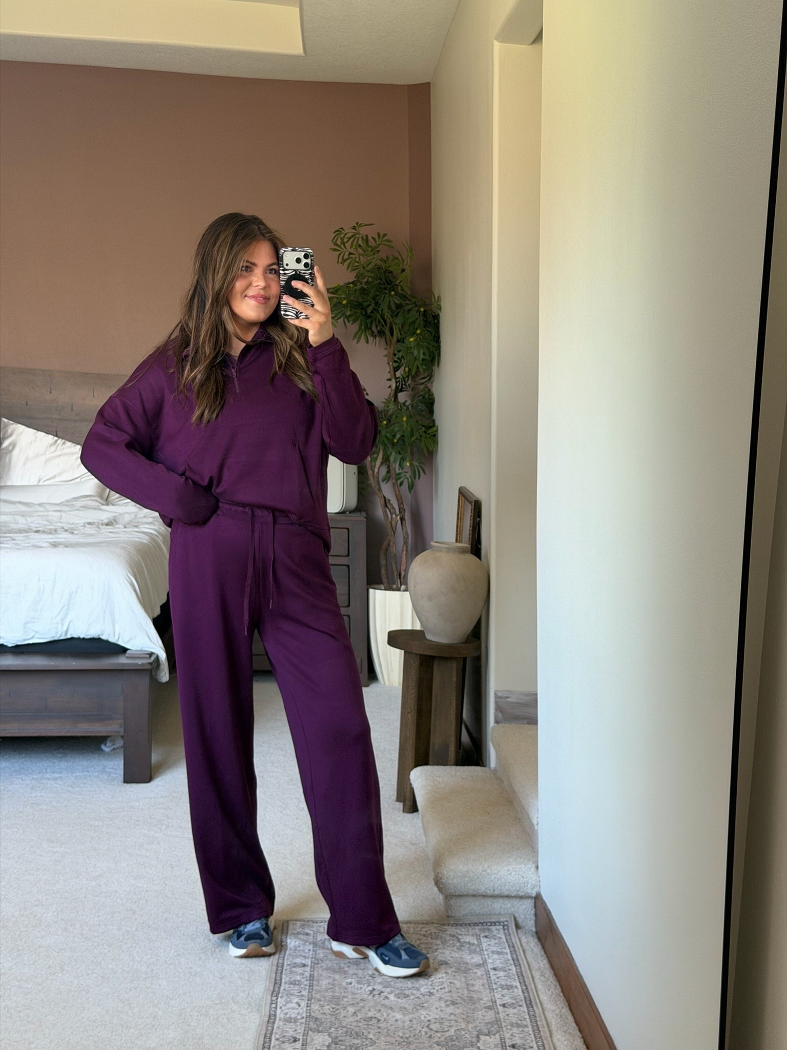 Cute and comfy matching set for the mom on the go, lounging at home, or would make a great travel outfit. 

midsize, mom style, affordable outfit, size 12, size 14, curvy outfit
