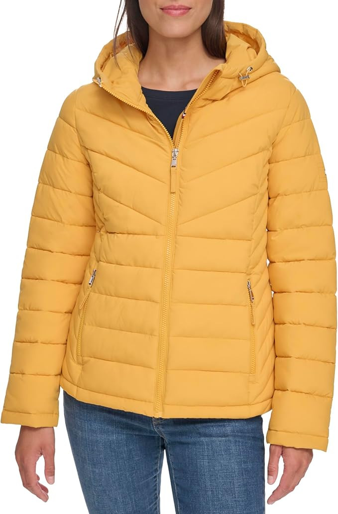 Tommy Hilfiger Women's Essential Lightweight Packable Puffer Jacket | Amazon (US)