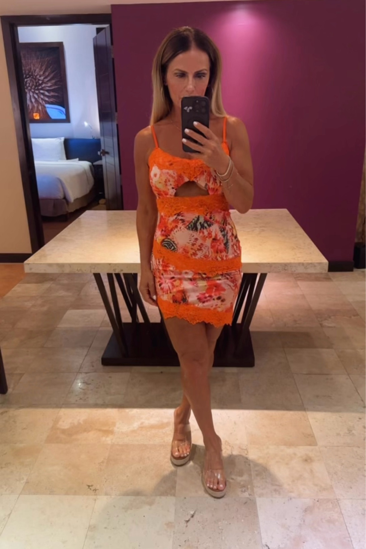 🧡
Dress in small 

#LTKParties #LTKHoliday #LTKStyleTip
