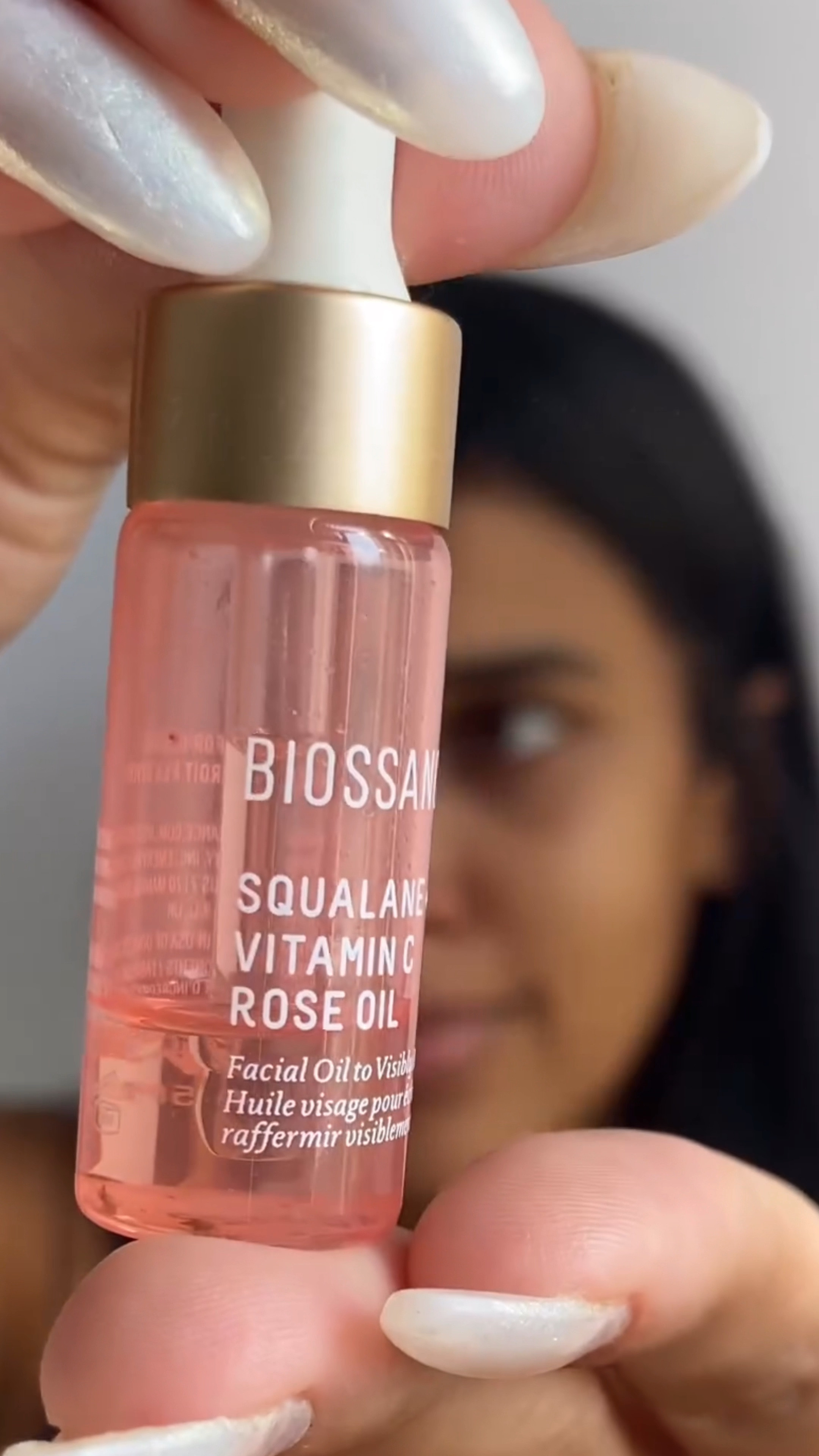 Essa vitamina C da Biossance,você encontra no site da #sephora ✨

#vitaminac #ltkbrasil #skincare 