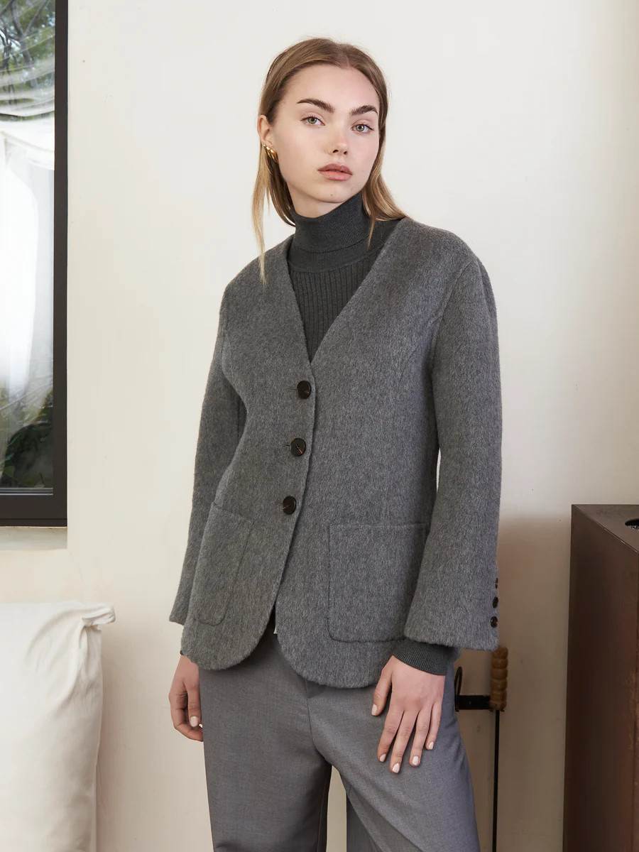 LADY JACKET GREY | Jovonna London