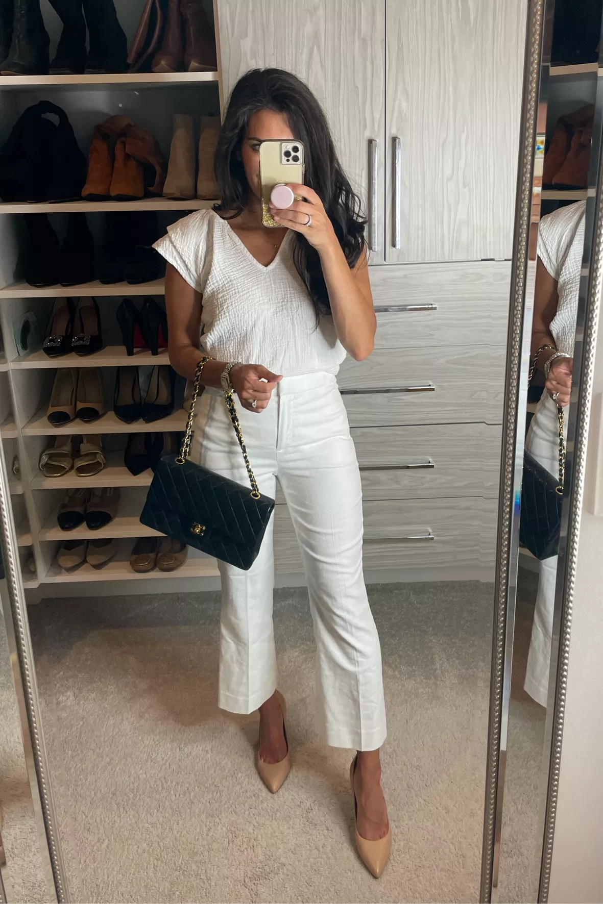 White flare pants outfit  Stylish summer outfits, Fashion pants