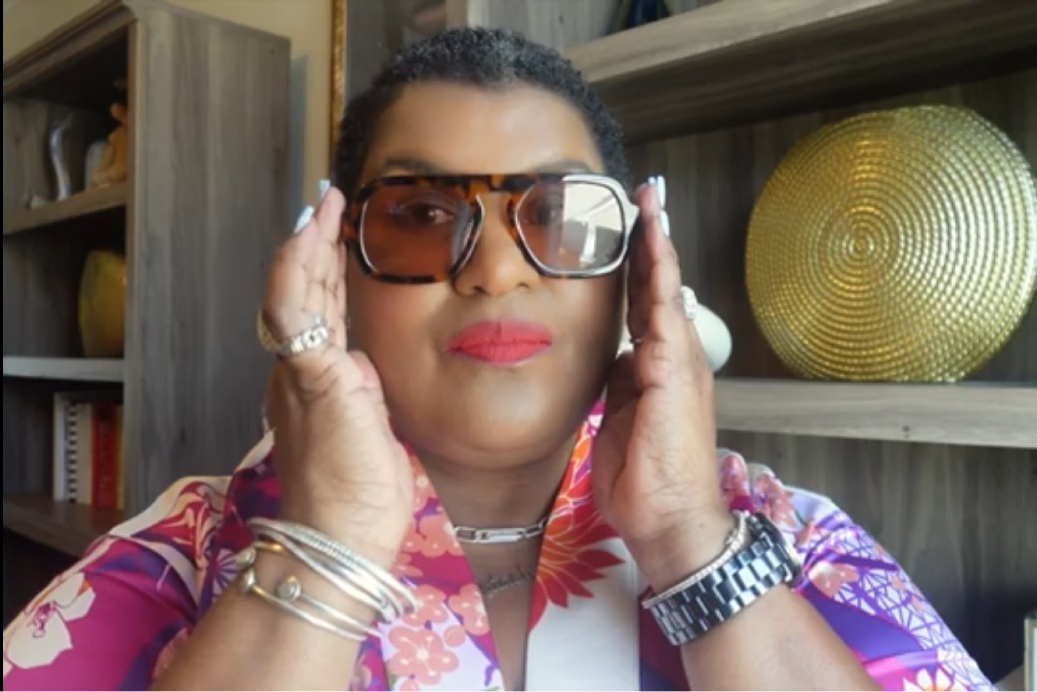 Loving my “Jane” Frames from Elisa Johnson. Stylish & classic, they can be worn with just about anything.

#LTKPlusSize #LTKOver40