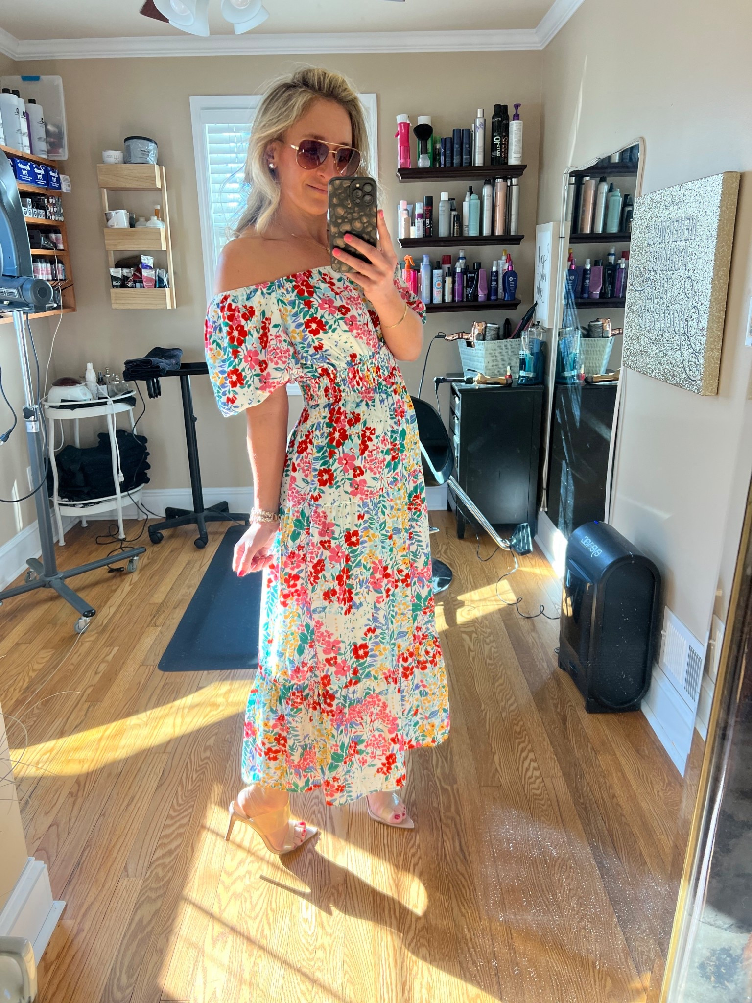 This dress is BEAUTIFUL! Very soft/silky material. Comes in a bunch of different colors and patterns. Looooove the puff off the shoulder sleeves (they can be on the shoulder too!) & the empire waistline— would look adorable with a bump!
.
** Recommend sizing down one! I’m usually a medium, and definitely re-ordered it in a small. ￼
.
.
Spring summer dress dresses date night vacation resort wear spring break Easter outfit ootd floral maxi off the shoulderr

#LTKspring #LTKootd #LTKspringtrends