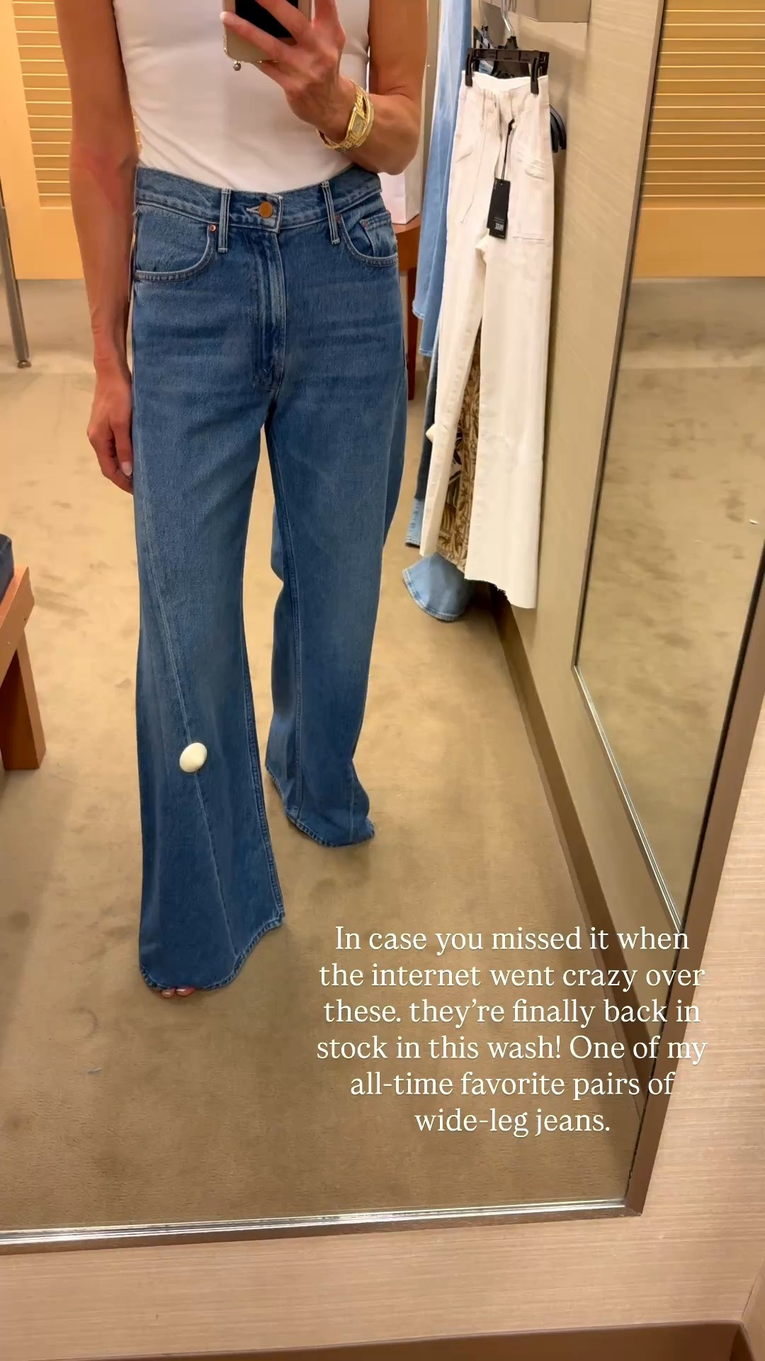 These sold out so fast when they went viral, but they’re back! One of my favorite wide-leg jeans and this wash is so good. Size down one size they run a tad big.