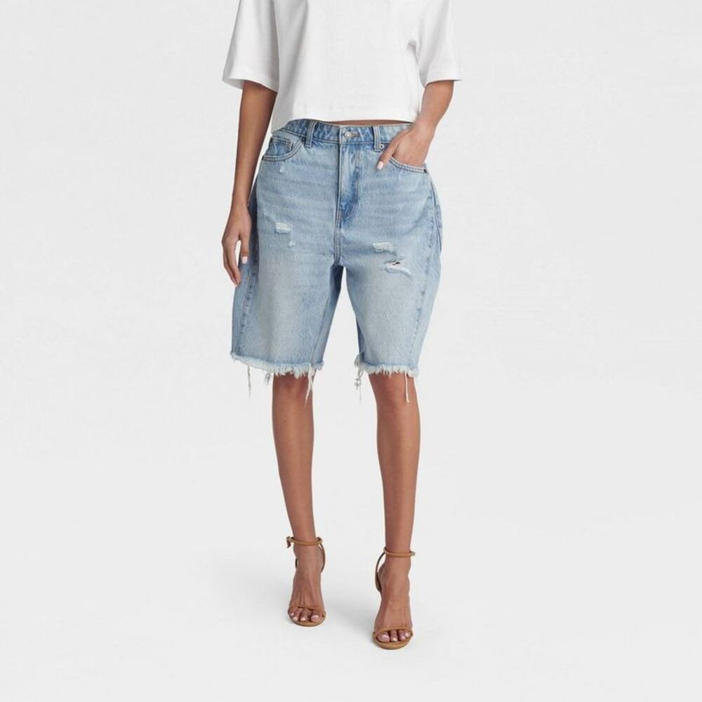KBB by KAHLANA Women's Low-Rise Wide Leg 'The Distressed Rachel Shorts' - L | Poshmark