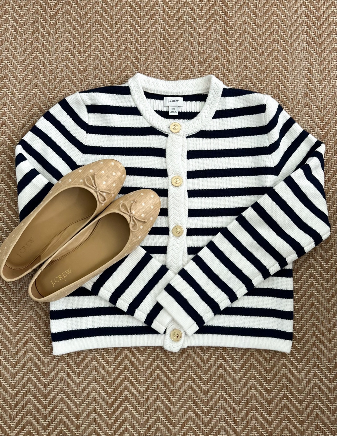 The perfect sweater for fall 🍂

#LTKWorkwear #LTKStyleTip #LTKSeasonal