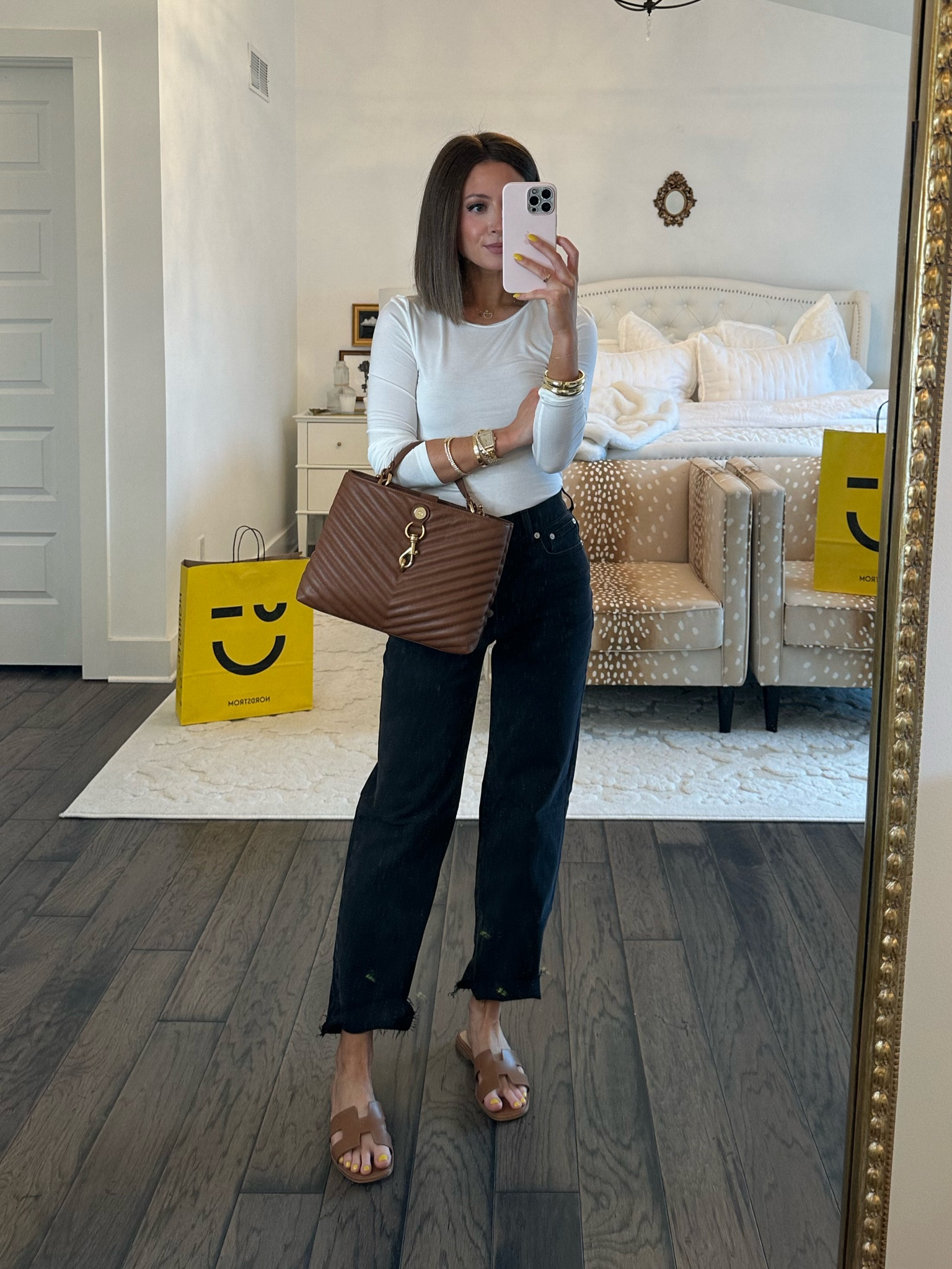 halogen white long sleeve top (tts, xs)
madewell cropped jeans (tts, 24)
rebecca minkoff bag

#LTKxNSale #LTKitbag #LTKstyletip