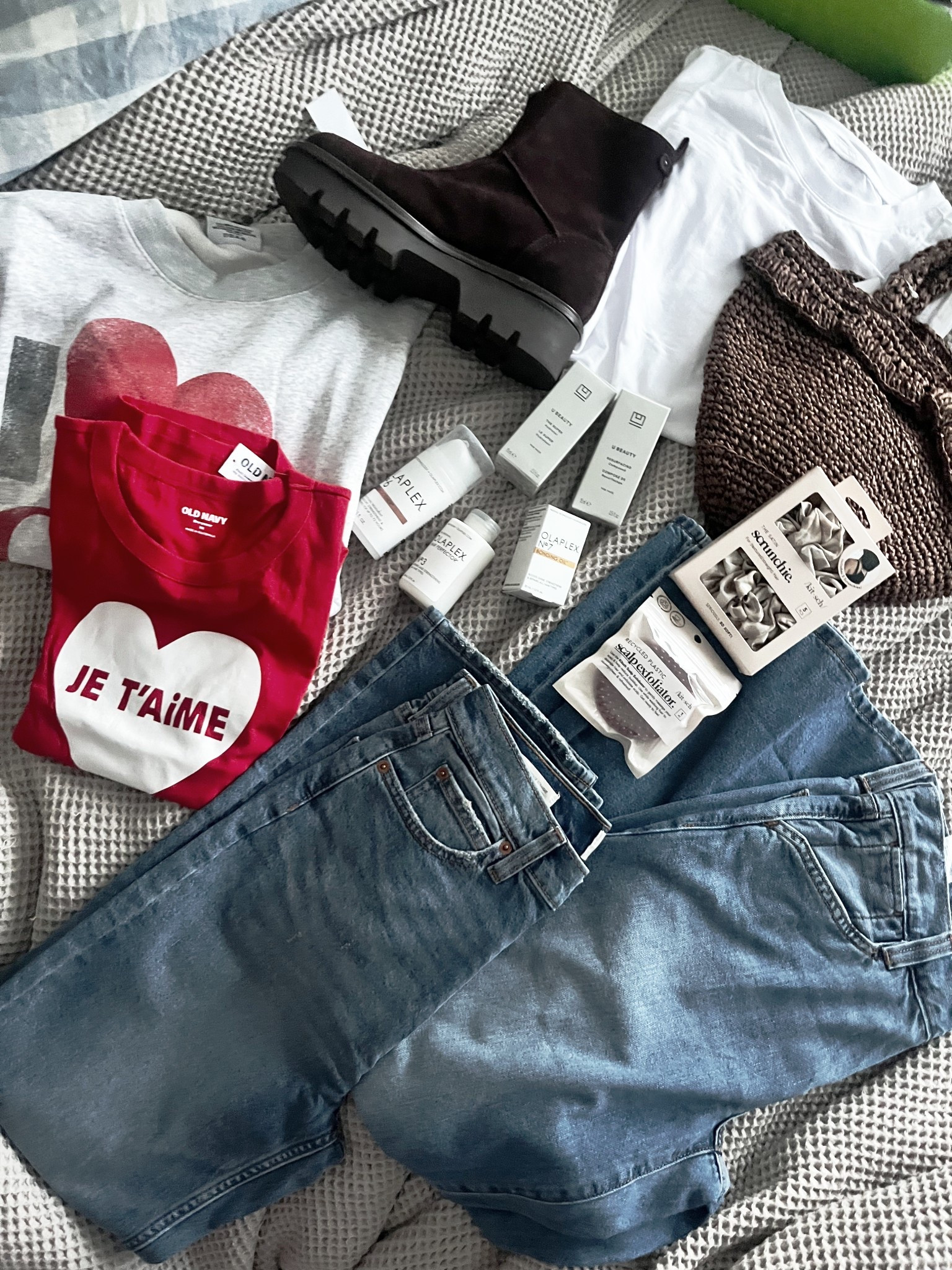 Mini haul!

#LTKootd #LTKValentine #LTKgrwm