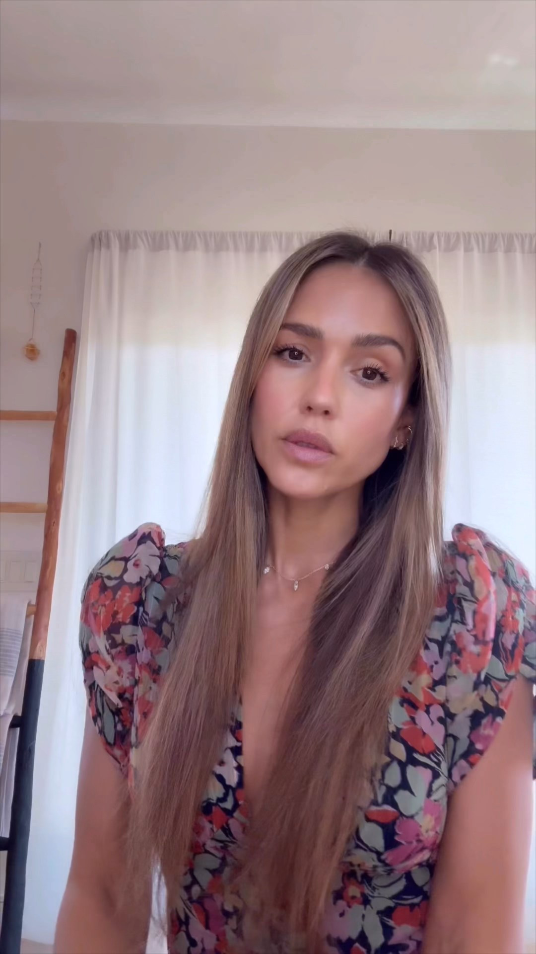 Jessica Alba shares her favorites clean hair Caroline and the products she uses her favorite multi styler floral dress quilted handbag and boots

#LTKStyleTip #LTKBeauty #LTKShoeCrush