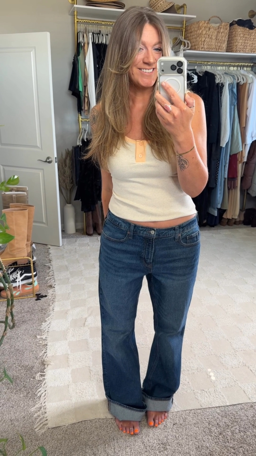 Tank runs small, size up! (XL) and sized up twice in the jeans (14 tall) 
US & 🇨🇦 links 

#LTKTall #LTKOver40