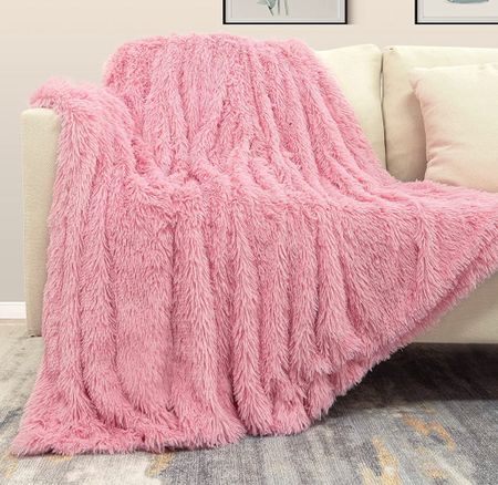 Extra Soft Faux Fur Throw Blanket,Lightweight Plush Fluffy Fuzzy Blanket for Couch,Sofa,Chair,Pink
Sale $22
(Regularly $29.99)

#LTKSale #LTKsalealert #LTKGiftGuide