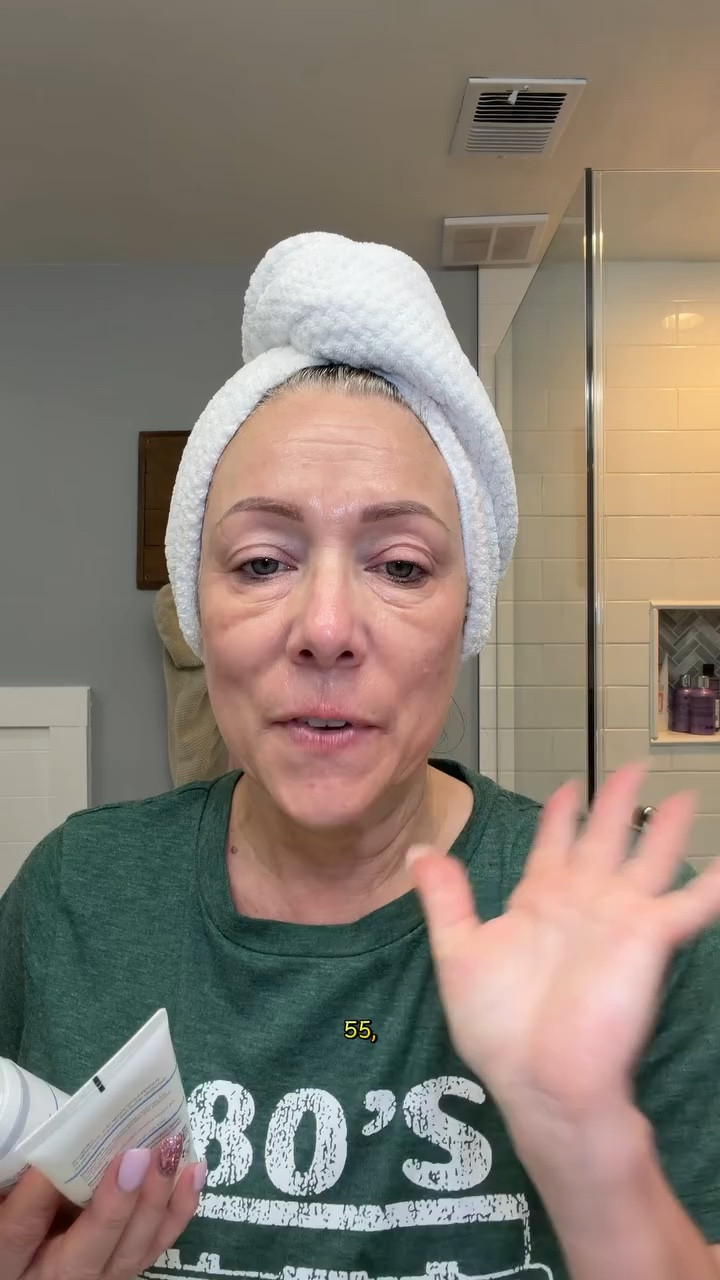 COSRX ceramide toner and moisturizer help hydrate skin and support the skin barrier with ingredients designed to maintain moisture and comfort.@COSRX Official #COSRX #CeramideSkincare #SkinBarrier #KBeautyRoutine #HydratedSkin