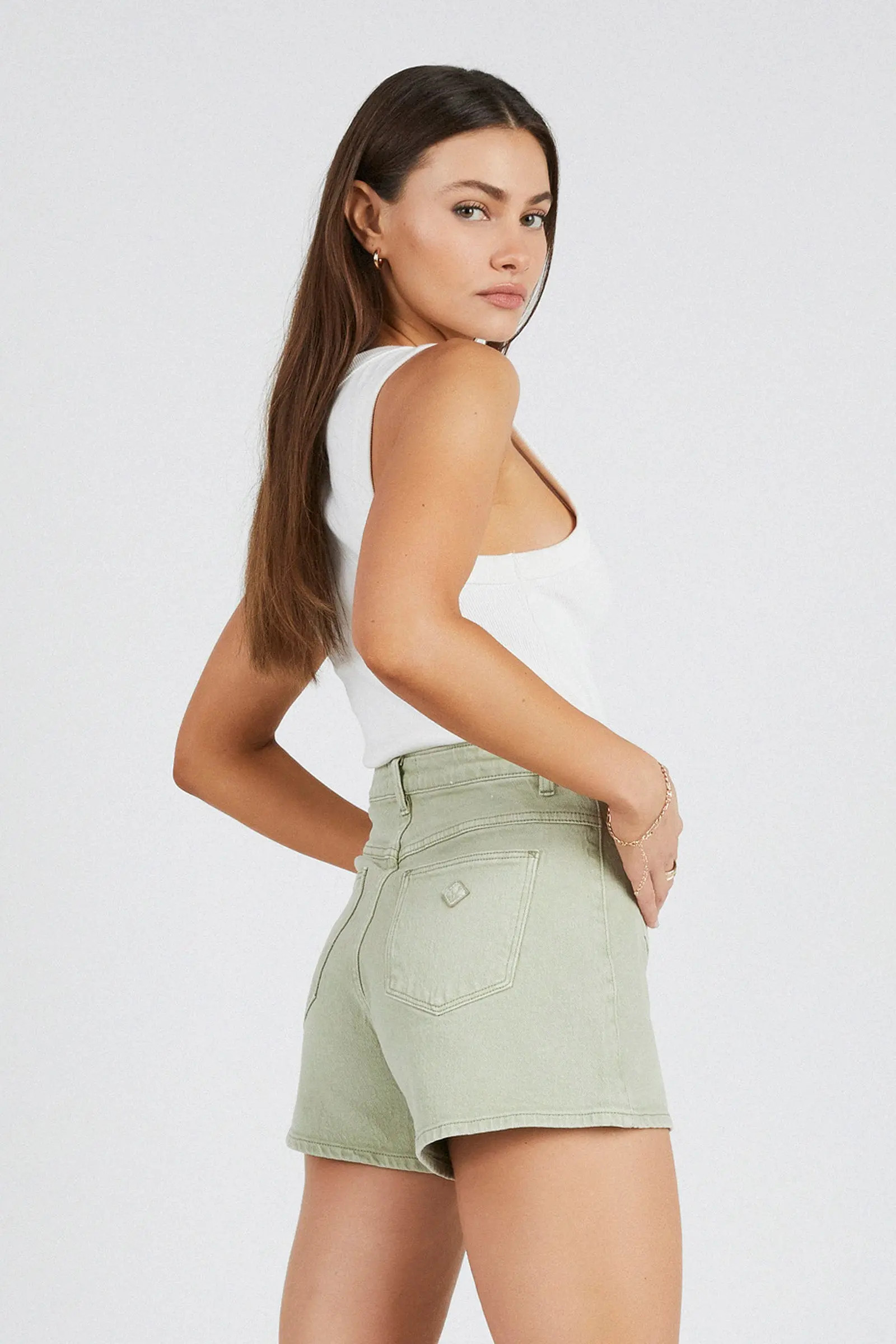 Venice Short Sage | Abrand Jeans US