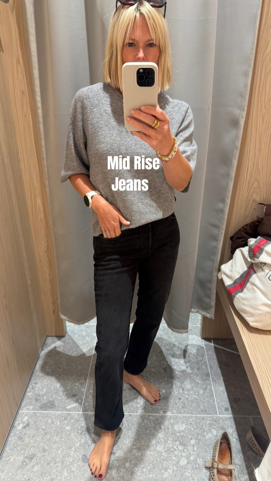Finding mid rise jeans is hard but here are two styles which will work for short torsos or petites 

Both come in lots of other colours 

Both slimmer legged styles but ideal for wearing with boots in the winter too. 

Denim 
Jeans 
Autumn outfits 
Fall outfits 
Petite

#LTKautumn #LTKpetite #LTKjeans