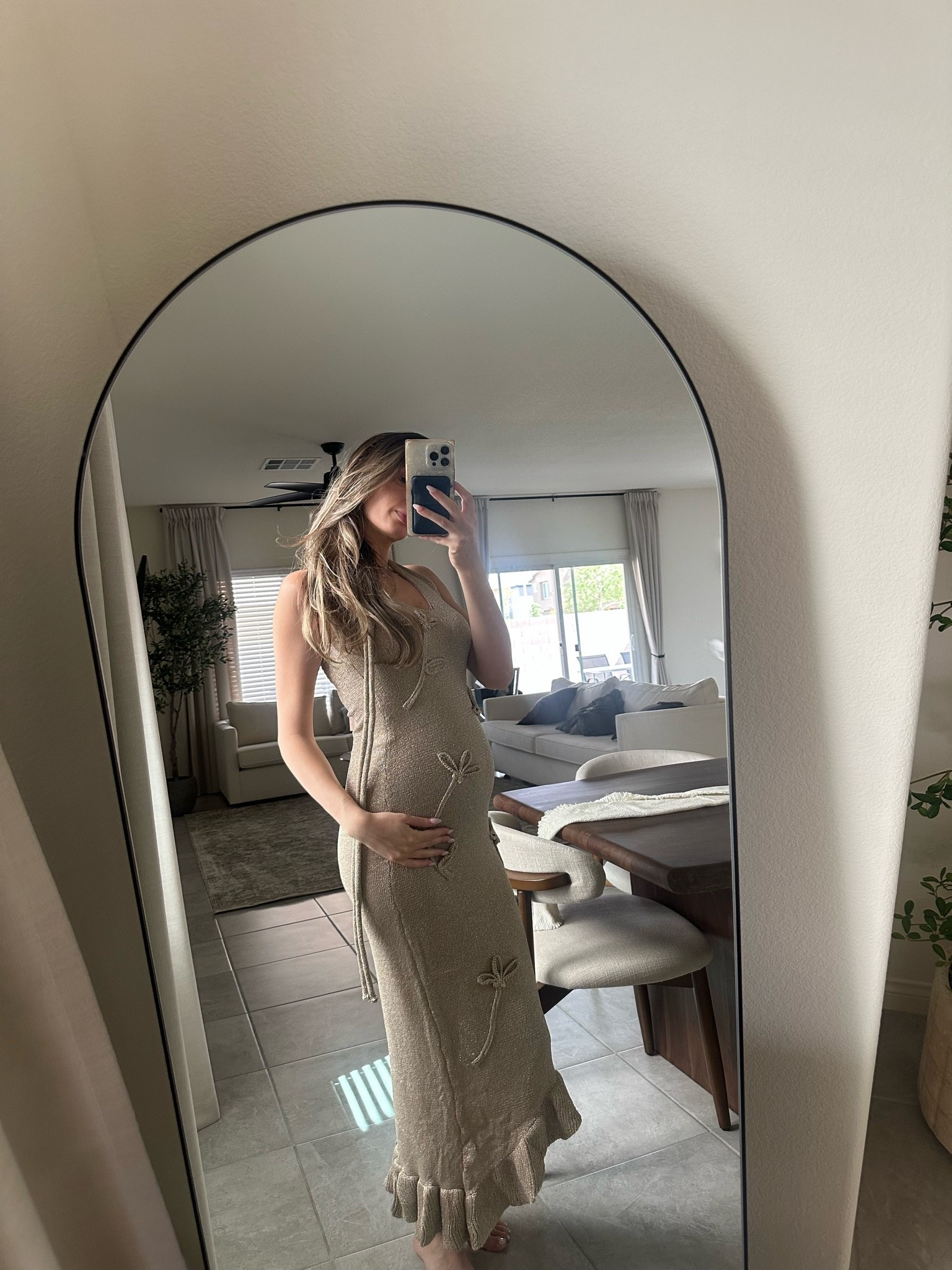 The cutest summer bump friendly dress #vacation #meshki

#LTKootd #LTKBump