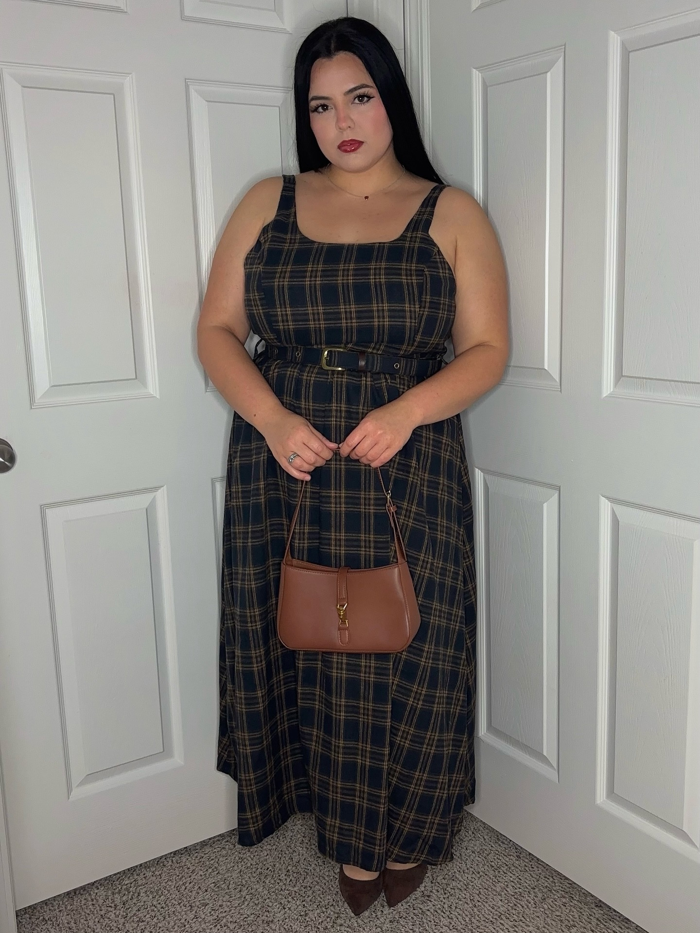 Y’all know I love a sexy moment, but I also love a classic, modest look that just feels timeless and this plaid holiday dress is giving exactly that. Perfect for Thanksgiving and Christmas. Tell me this isn’t the cutest?

Follow me on my LTK and shop this look link in bio 🔗

 
#fyp #fypviralシ゚ #latina #reels #reelsviralvideo❤️❤️❤️❤️ #reelsfashion #grwmreels #CurvyAndConfident #PlusSizeBaddie  #bodyonfleek 
#curvyfashion #curvyfashion #curvygirl #pantyhose #fishnets #falloutfitideas #fallfashion #plussizefashion#holidaylooks #holidays #curvyfashion