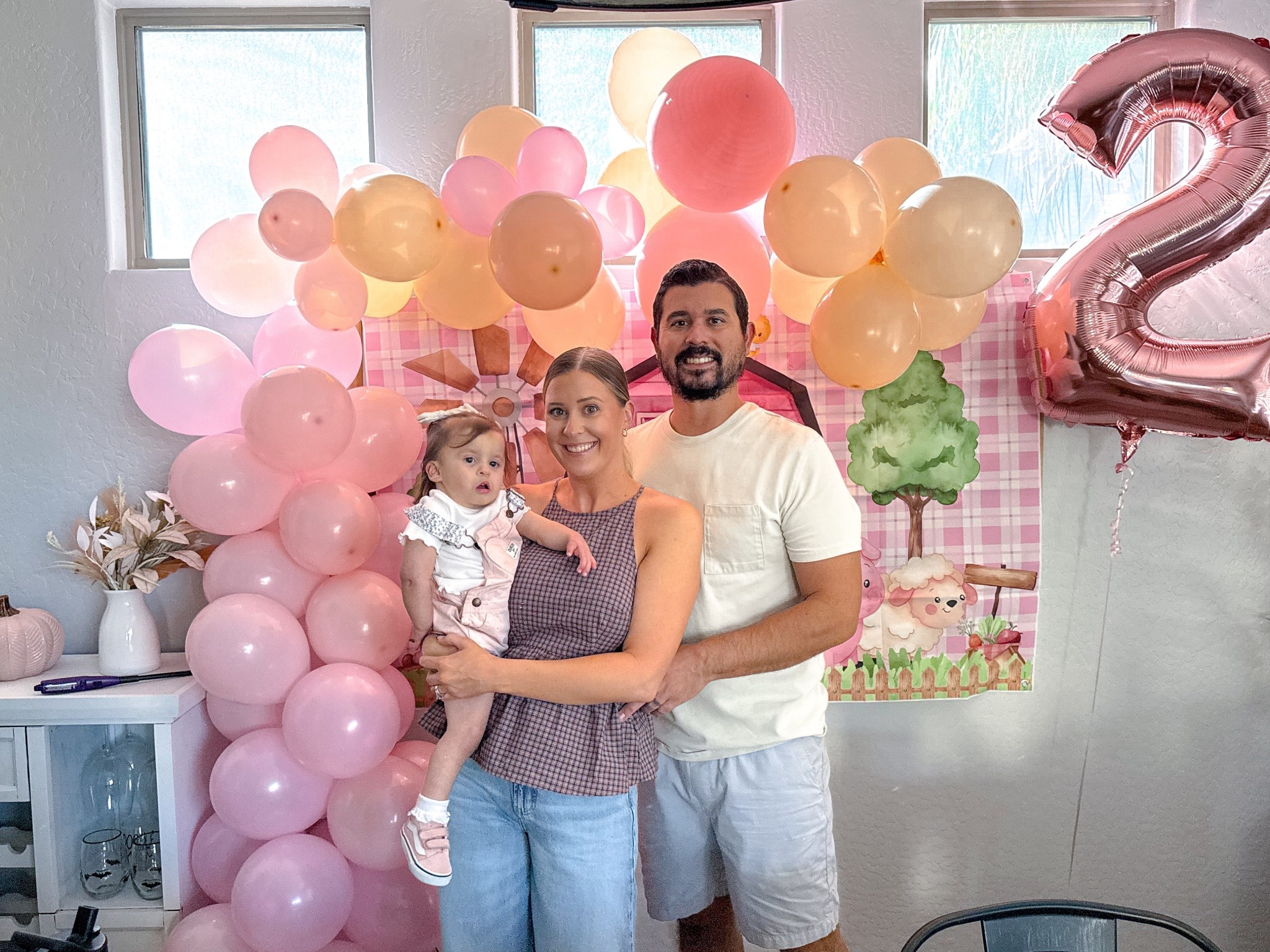 Love this cute top from Target! It ties in the back and is very comfortable, currently on sale and under $20!

#targetstyle #momfitcheck 

#LTKStyleTip #LTKSaleAlert