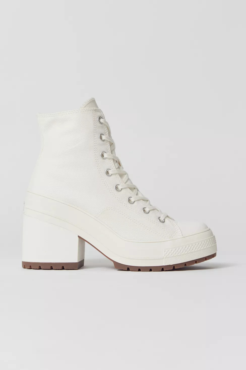 Converse Chuck 70 De Luxe Heeled Sneaker | Urban Outfitters (US and RoW)