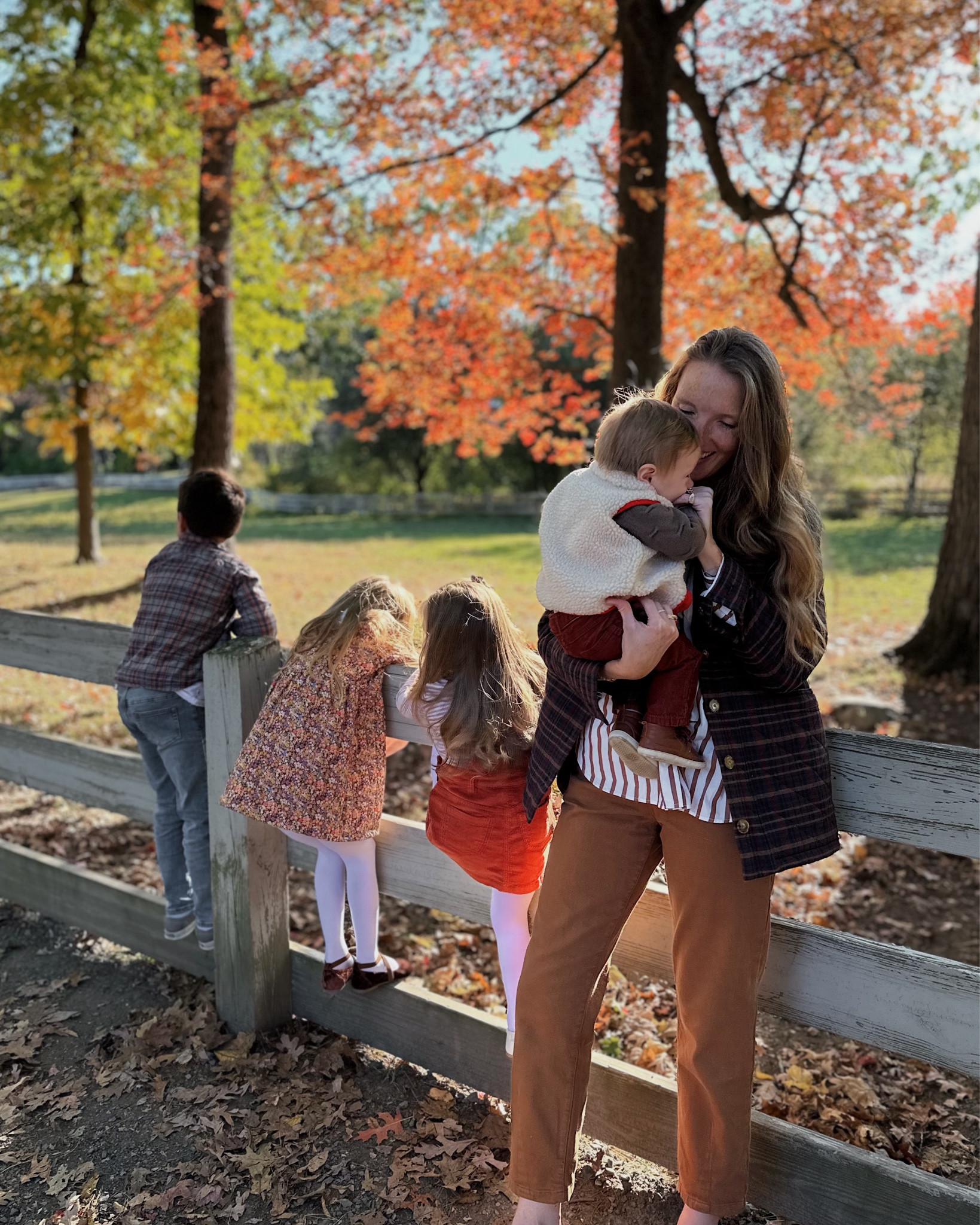 candids > everything 🍁 leaning into chocolate tones for fall layering with sezane 🍂 

#LTKStyleTip #LTKFamily #LTKSeasonal