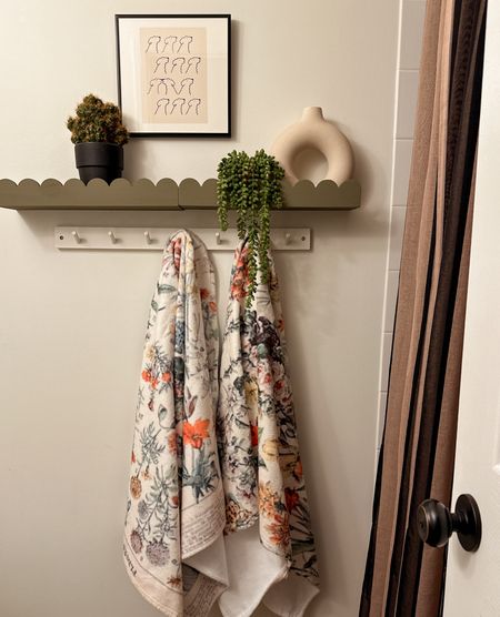 Cute but easy way to add some storage in a small bathrooms 

#LTKfindsunder100 #LTKfindsunder50 #LTKhome