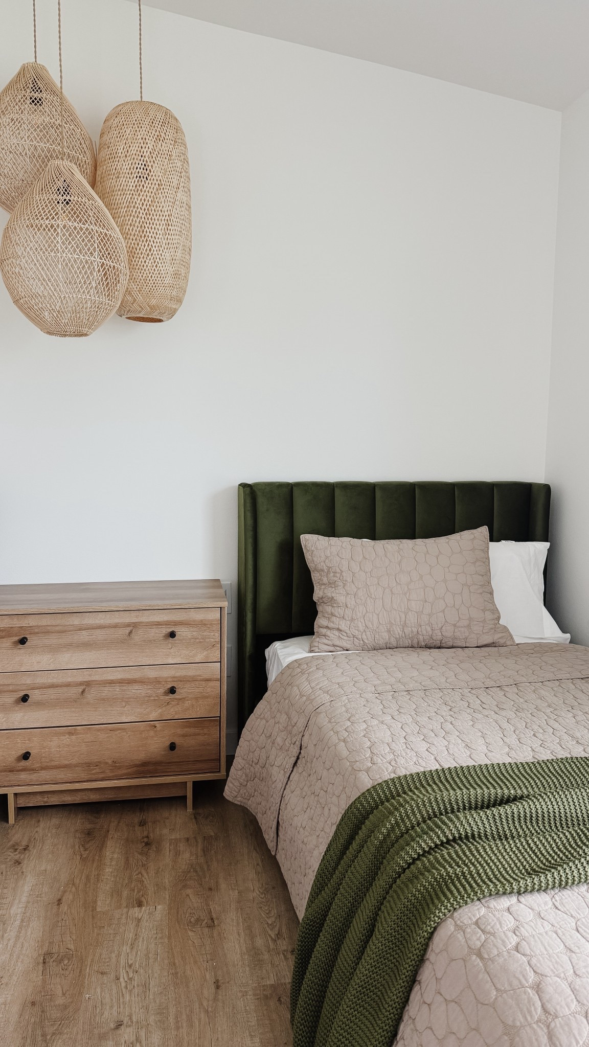 Perfect storage bed for small spaces.

#LTKFindsUnder50 #LTKSaleAlert #LTKHome