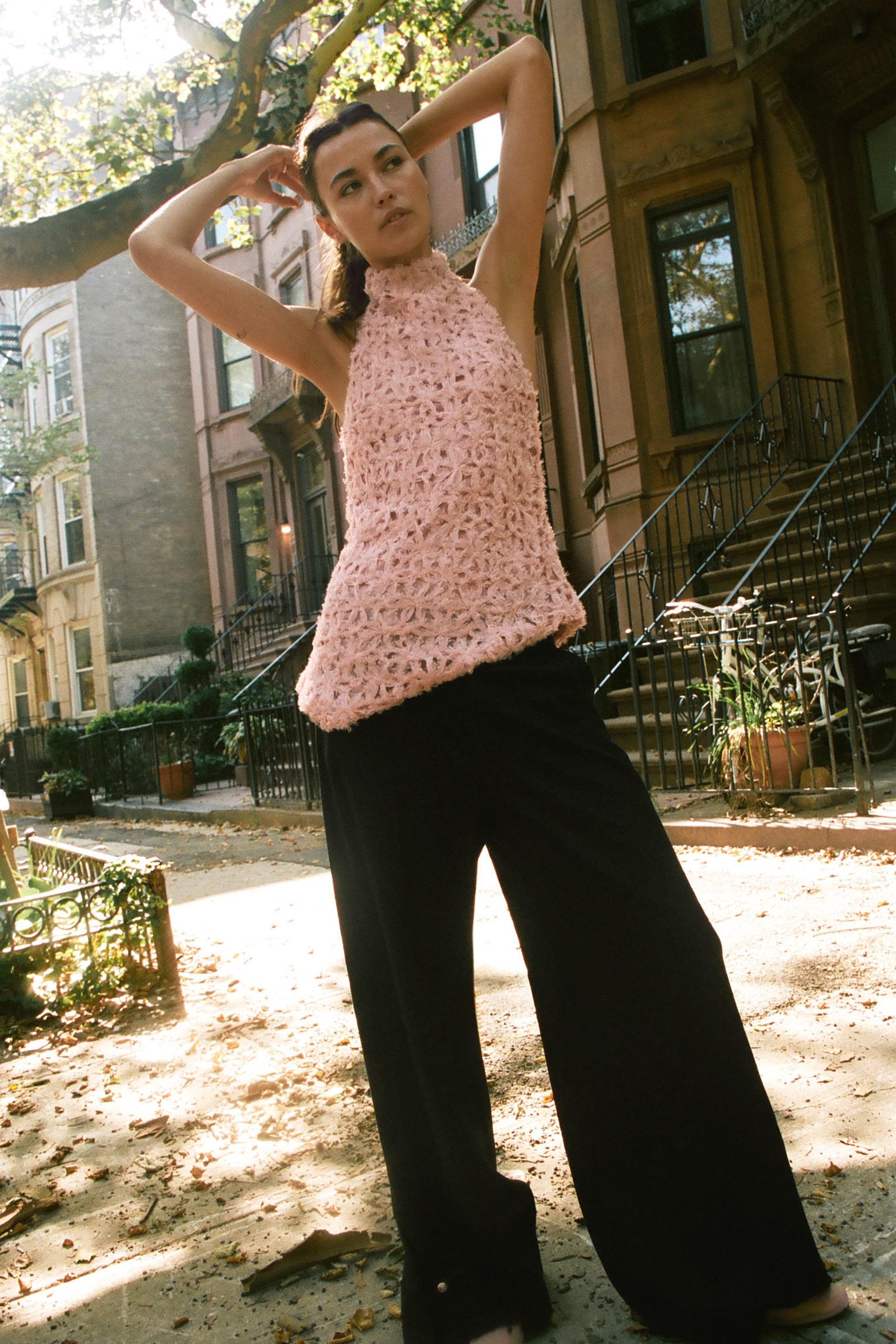 ASYMMETRIC HALTER TOP | Zara US