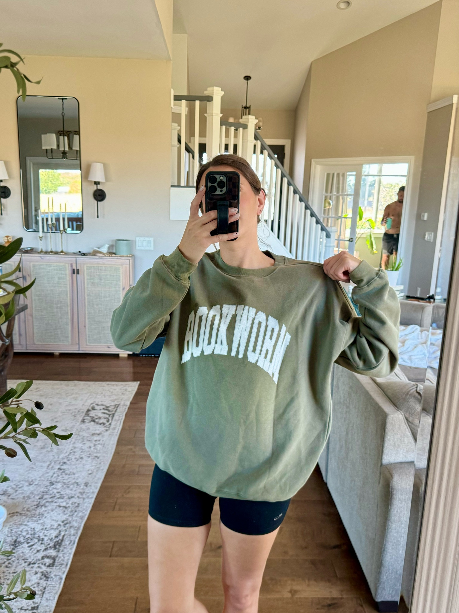 Bookworm sweatshirt
Wearing a medium
Fuzzy on the inside 

#LTKSeasonal #LTKFindsUnder50 #LTKFallSale