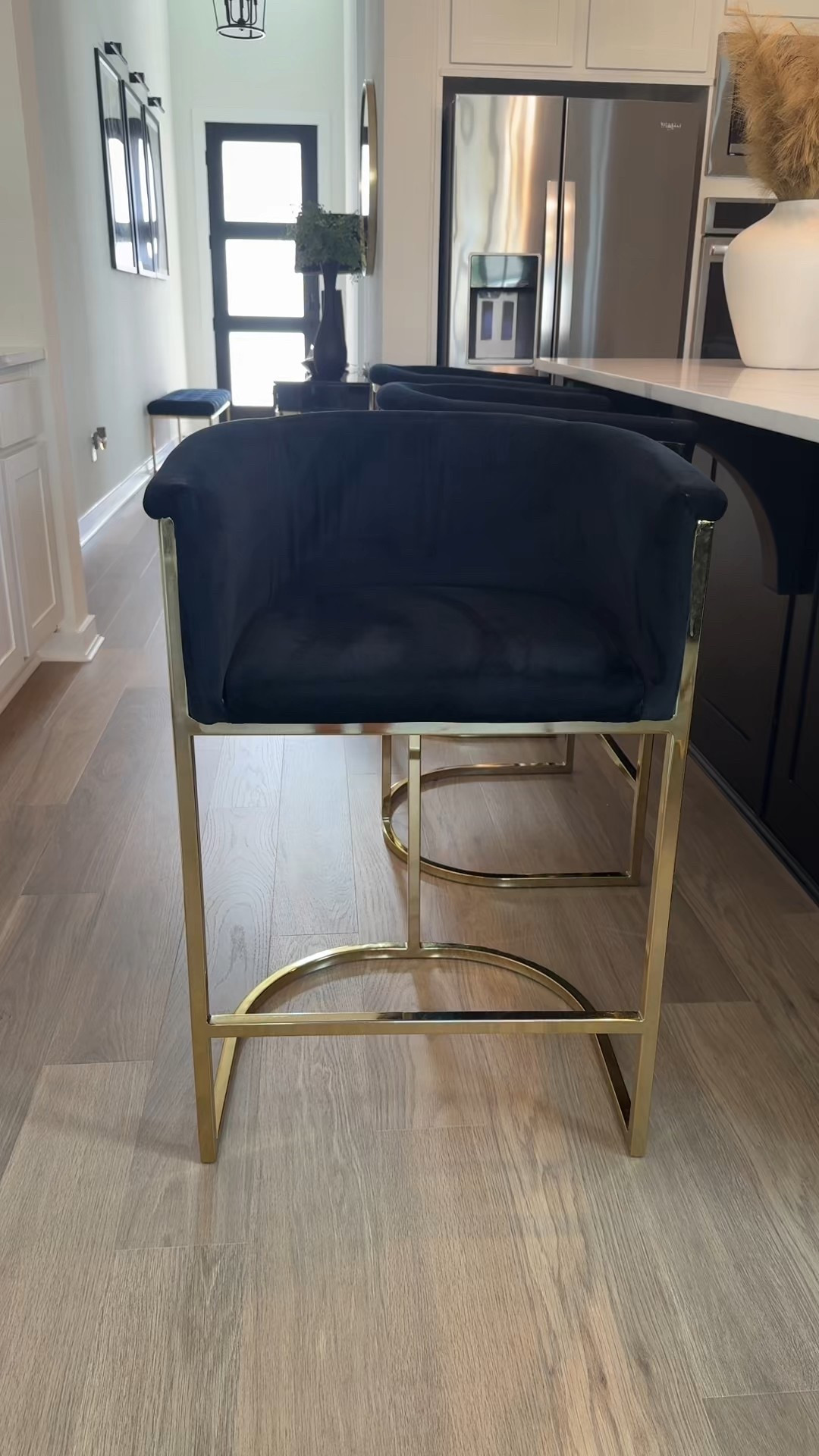 GET THESE BAR STOOLS! - multiple colors ! 

#LTKHome