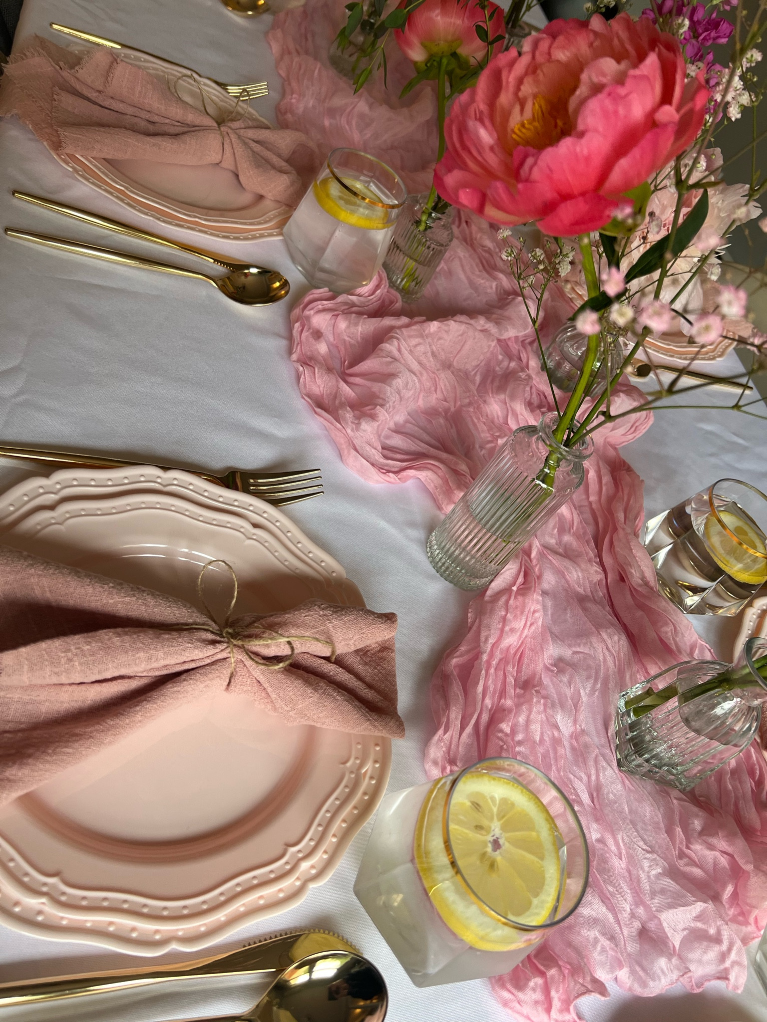 Mothers Day Table 🌸

#LTKparties #LTKstyletip #LTKhome