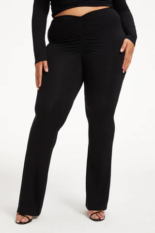 Good Touch Ruched V Boot Black001, Size 2XL | Good American