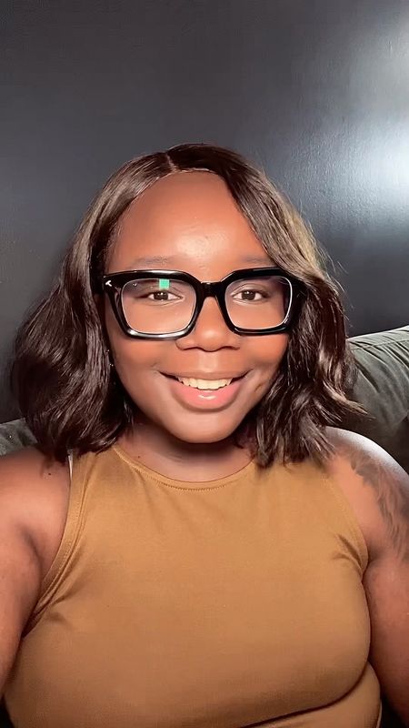 I finally bought the viral Amazon selfie light and I’m obsessed. It’s a must have for content creators and influencers. I’m also obsessing over these oversized black frame glasses. #Amazonfind #Selfielight

#LTKVideo #LTKsalealert #LTKMostLoved