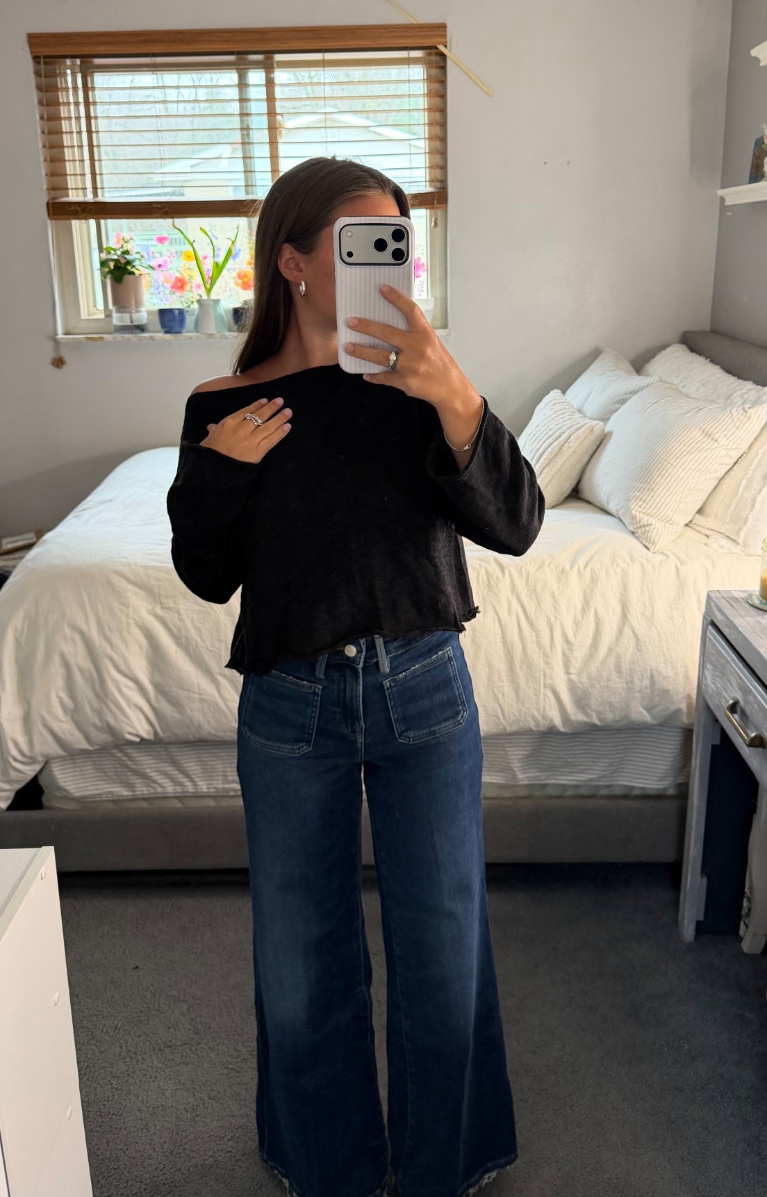 CUTEST jeans in love 

#LTKootd