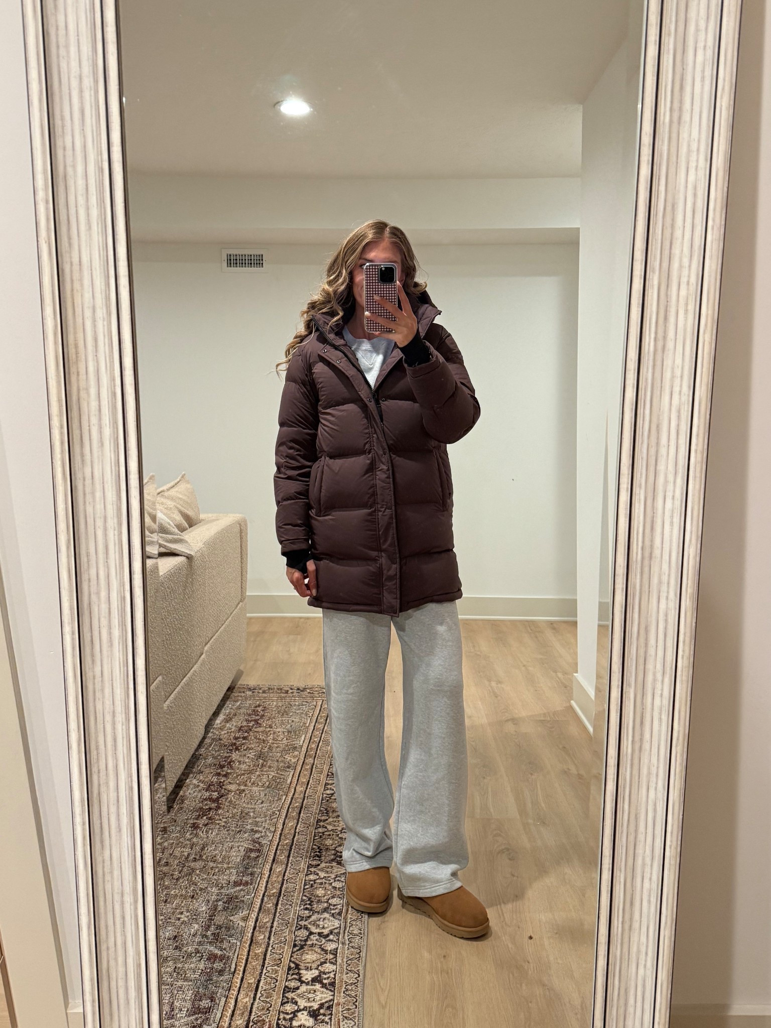  ARITZIA SUPER PUFF Winter Coat!
I wear medium in all coats. I size up got extra room to layer
Size medium long I pants and size up to large in sweatshirt for super oversized fit.
@aritzia #aritziapartner

#LTKSeasonal #LTKTall