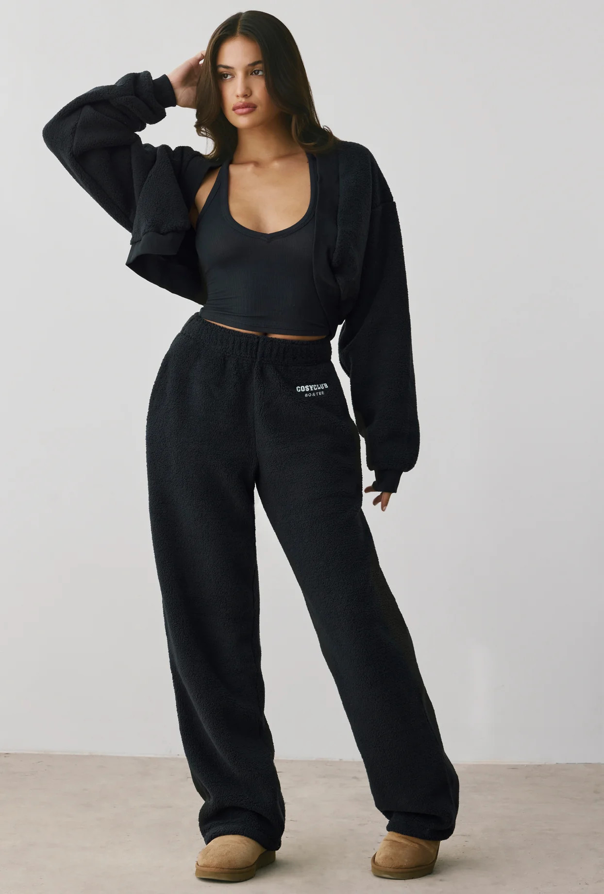 Laze - Fleece Wide Leg Joggers in Onyx | Bo+Tee
